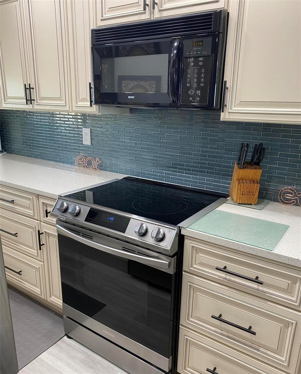 PELICAN POINT A CONDO - Residential Lease