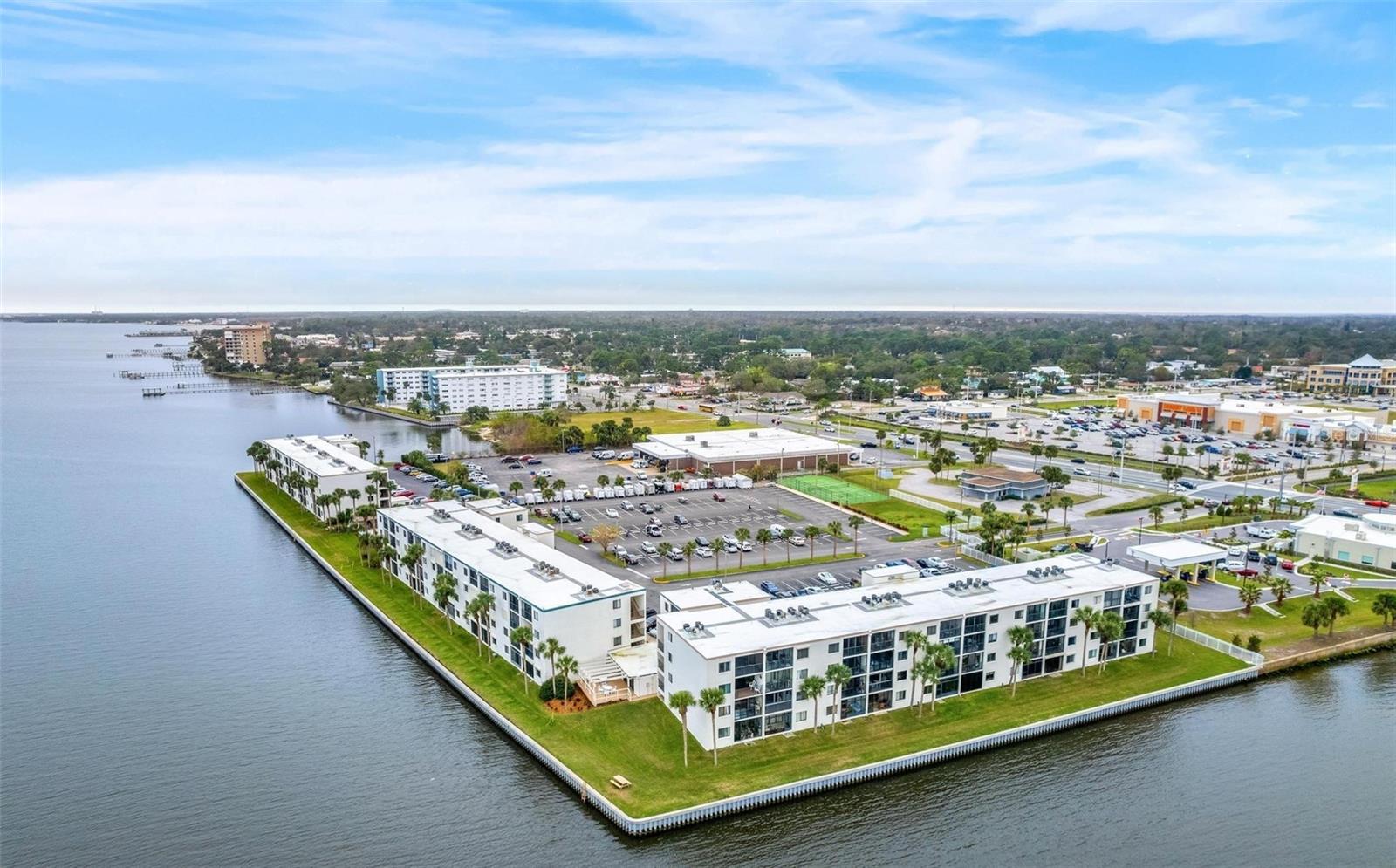 PELICAN POINT A CONDO - Residential Lease