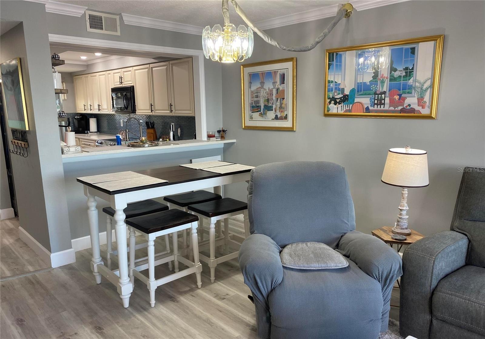 PELICAN POINT A CONDO - Residential Lease