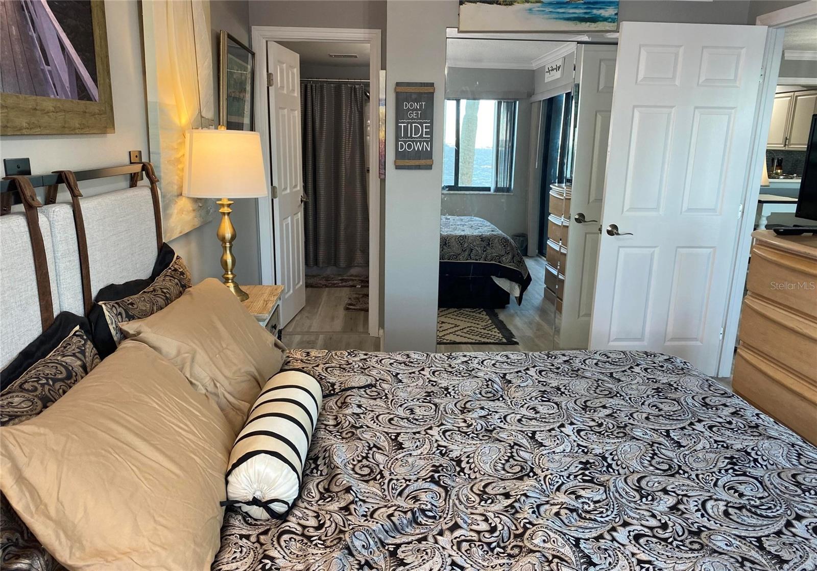 PELICAN POINT A CONDO - Residential Lease