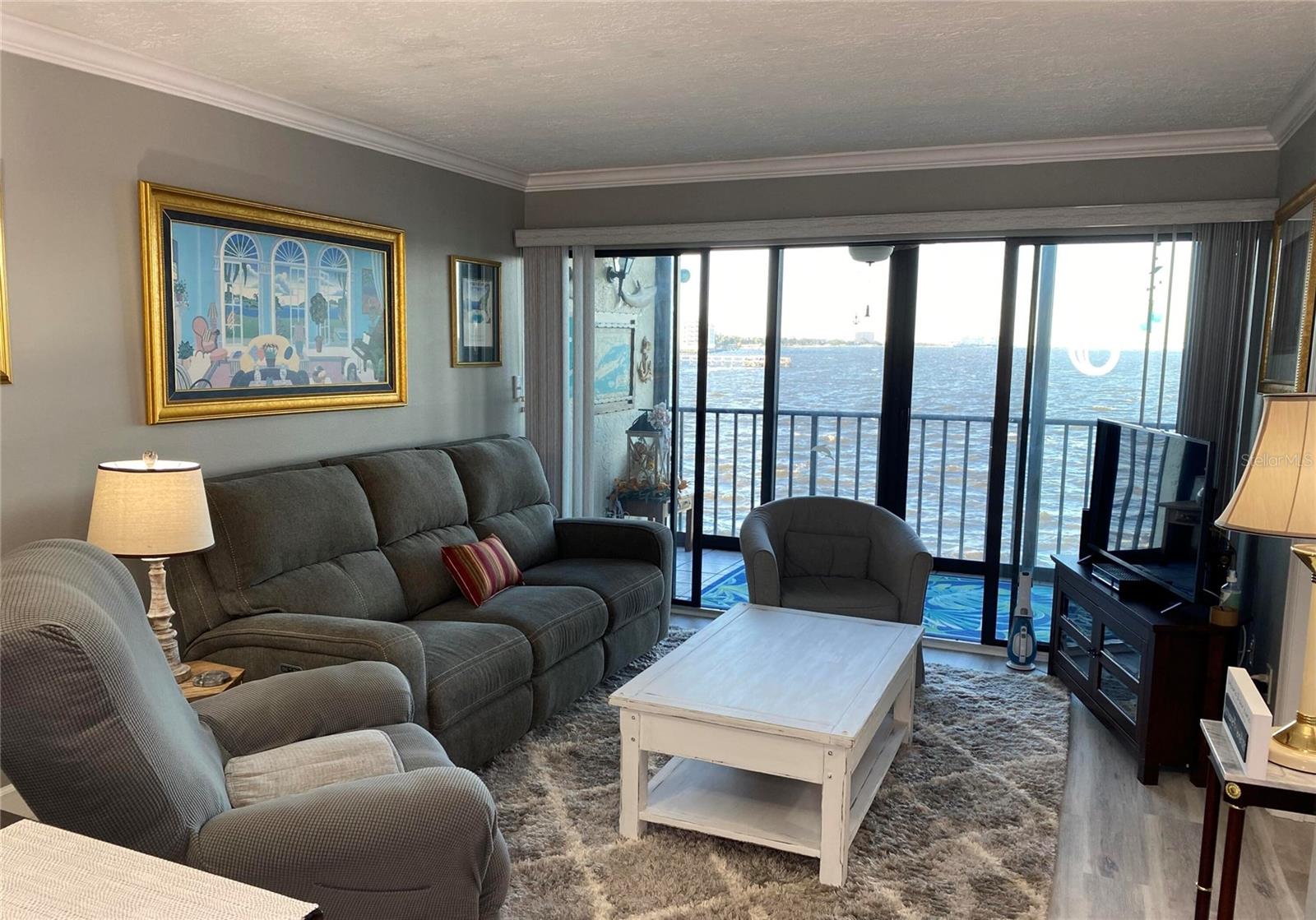 PELICAN POINT A CONDO - Residential Lease