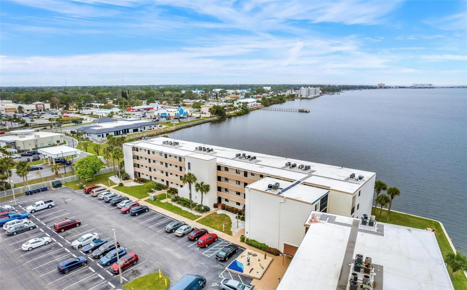PELICAN POINT A CONDO - Residential Lease