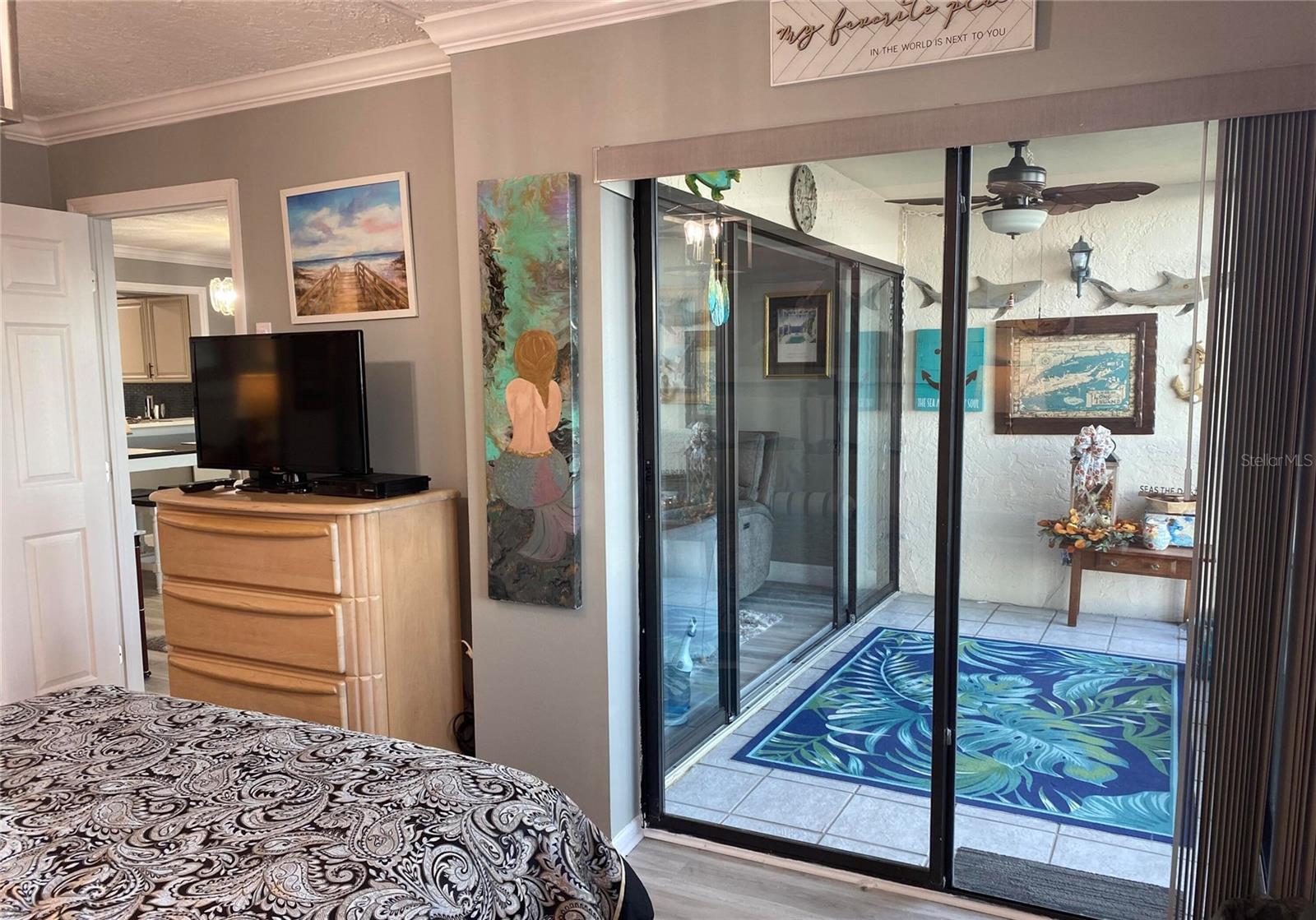 PELICAN POINT A CONDO - Residential Lease