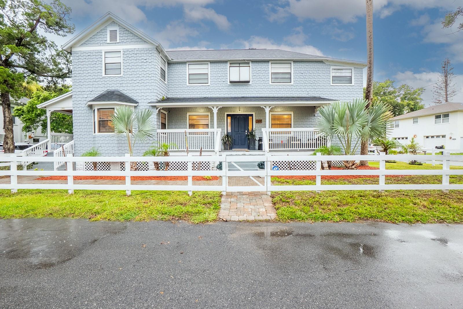 VIRGINIA PARK - Residential Income