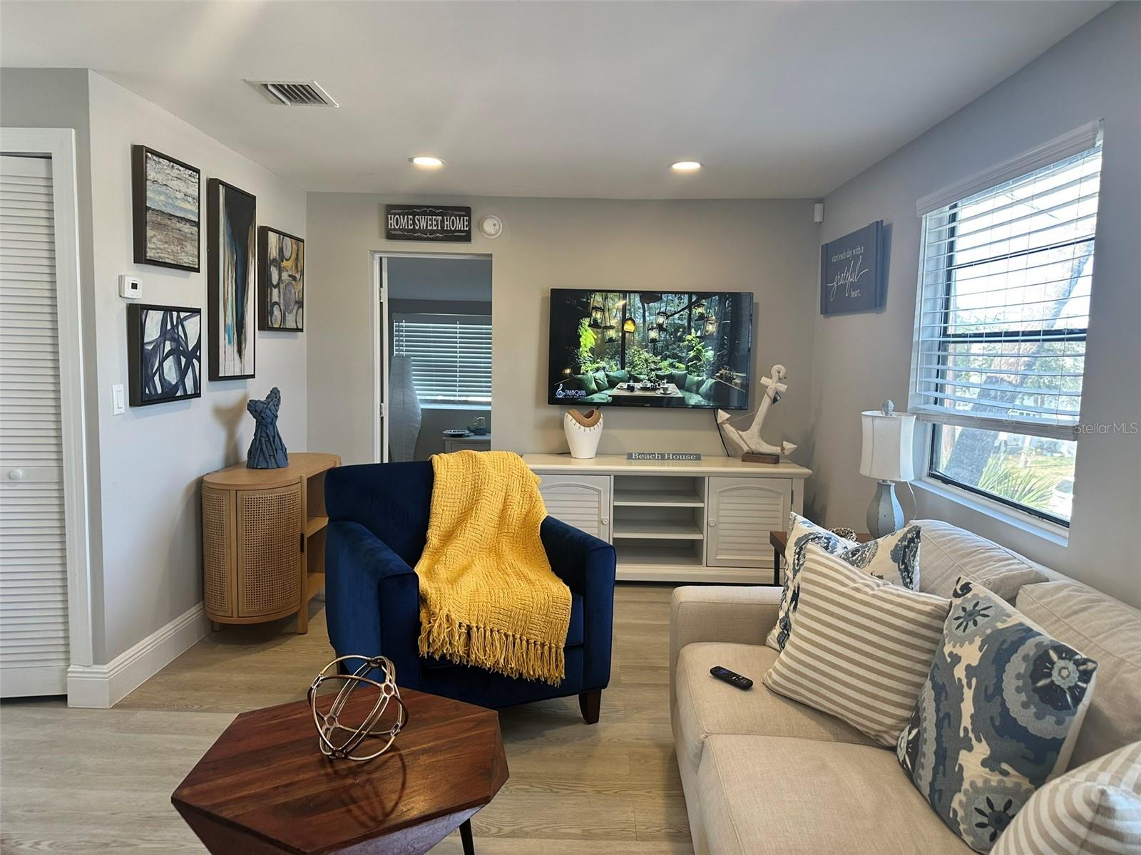 VIRGINIA PARK - Residential Income
