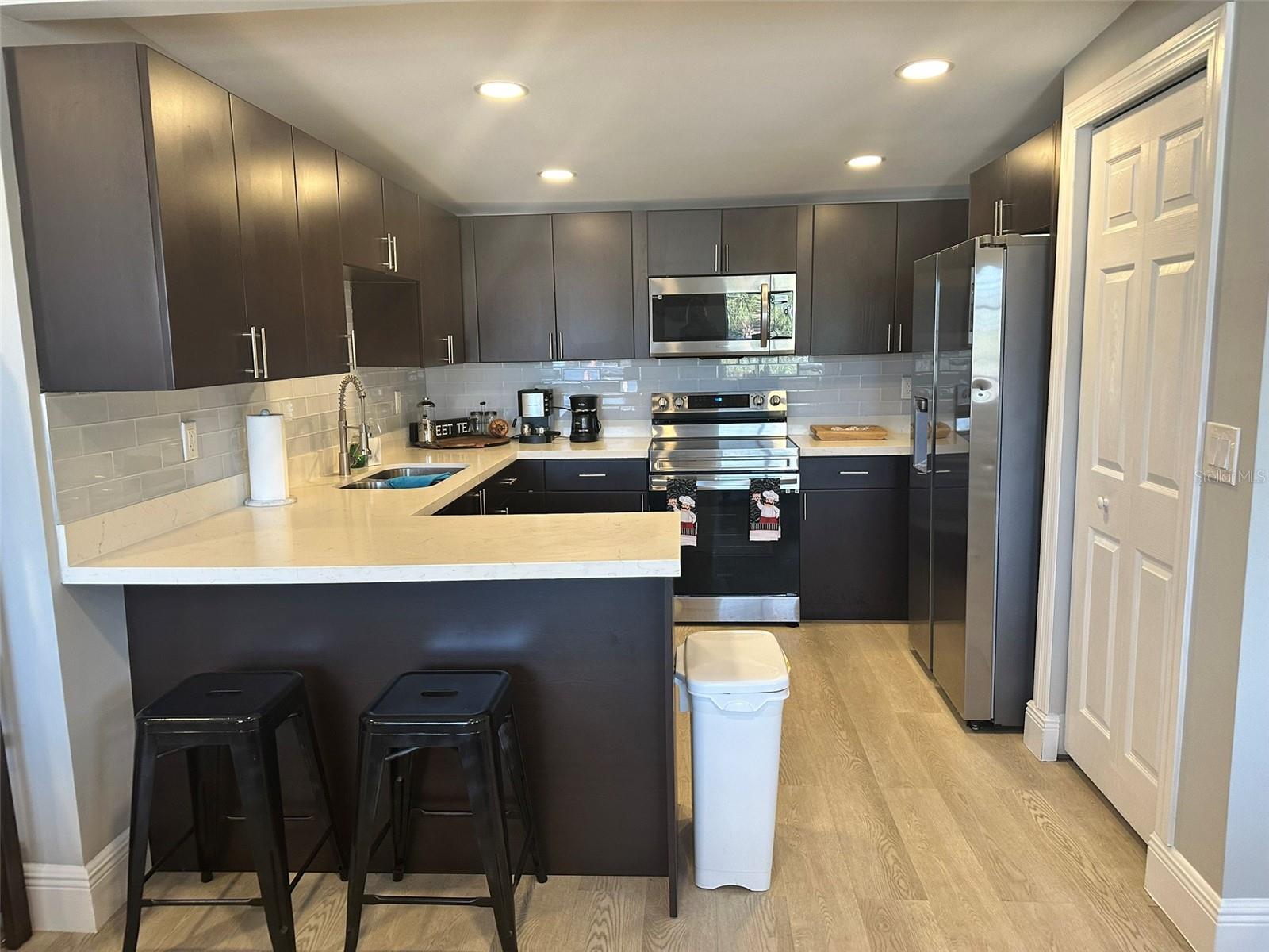 VIRGINIA PARK - Residential Income