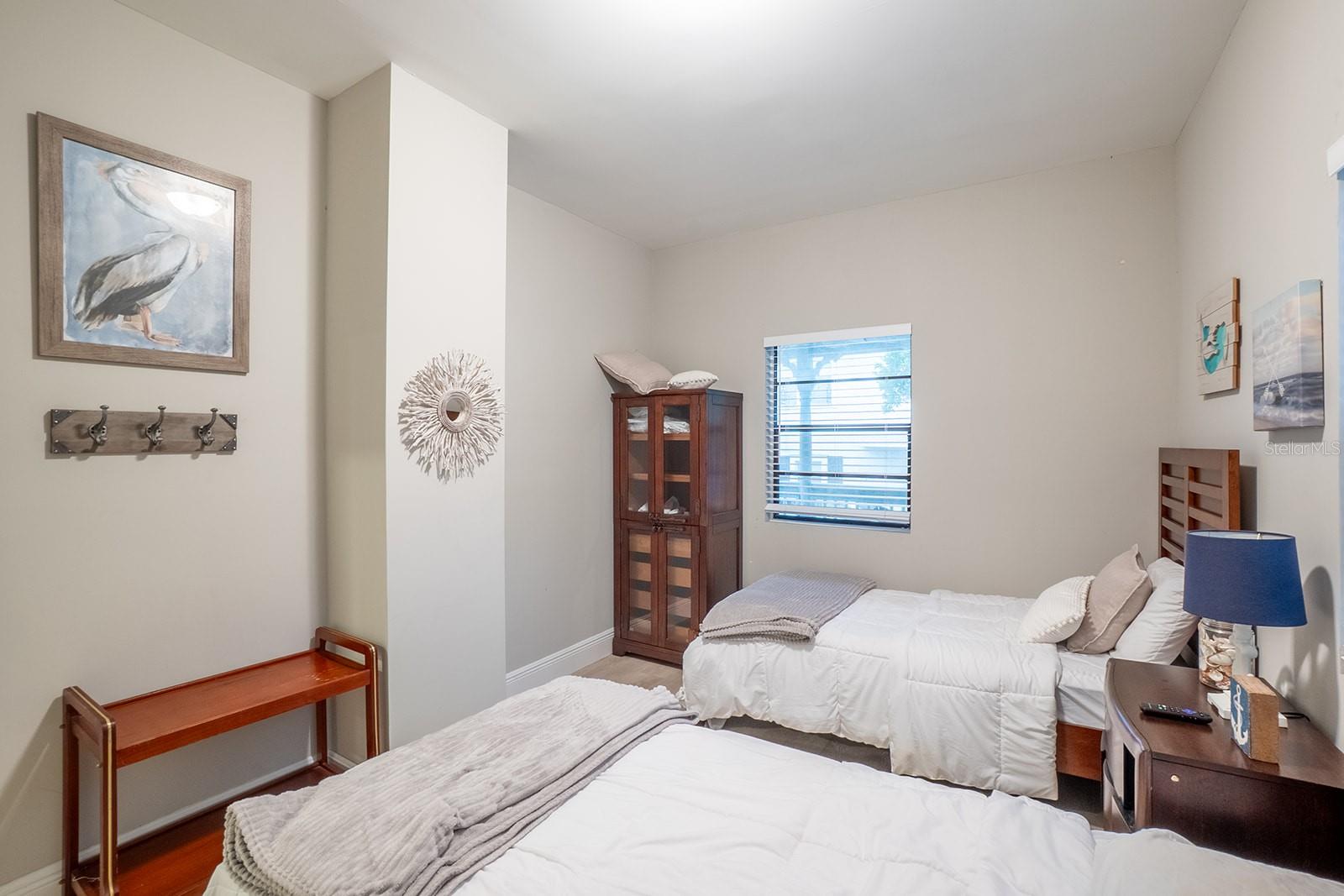 VIRGINIA PARK - Residential Income