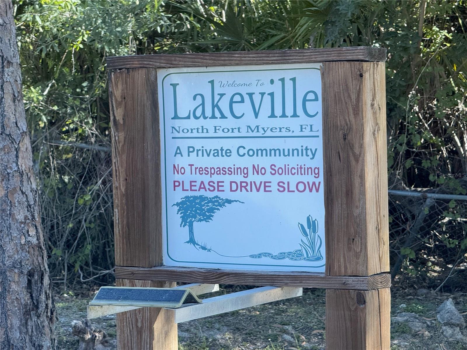 LAKEVILLE SEC 01 - Land
