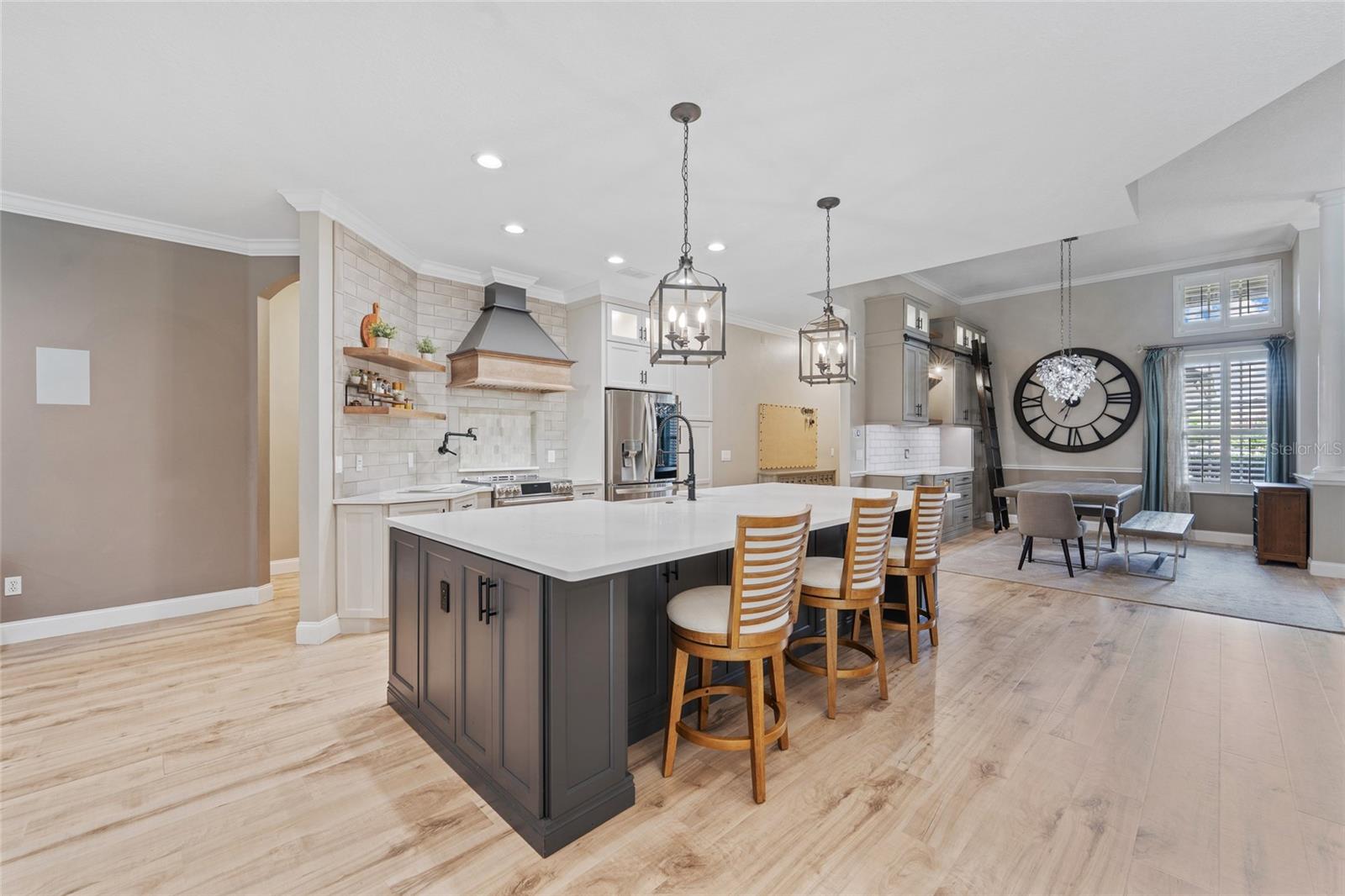 OAKS OF WINDERMERE - Residential