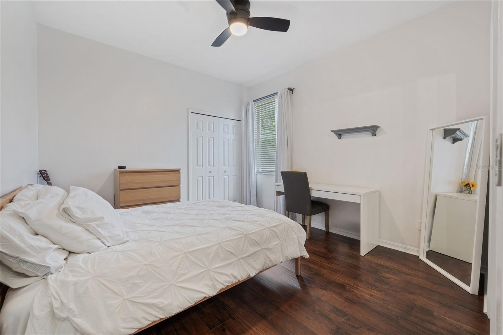 OAKS OF WINDERMERE - Residential