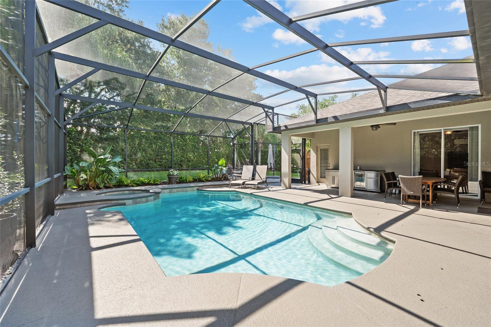 OAKS OF WINDERMERE - Residential