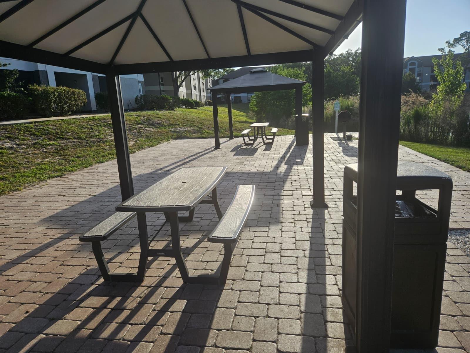 SANDLAKE PRIVATE RESIDENCES - Residential Lease