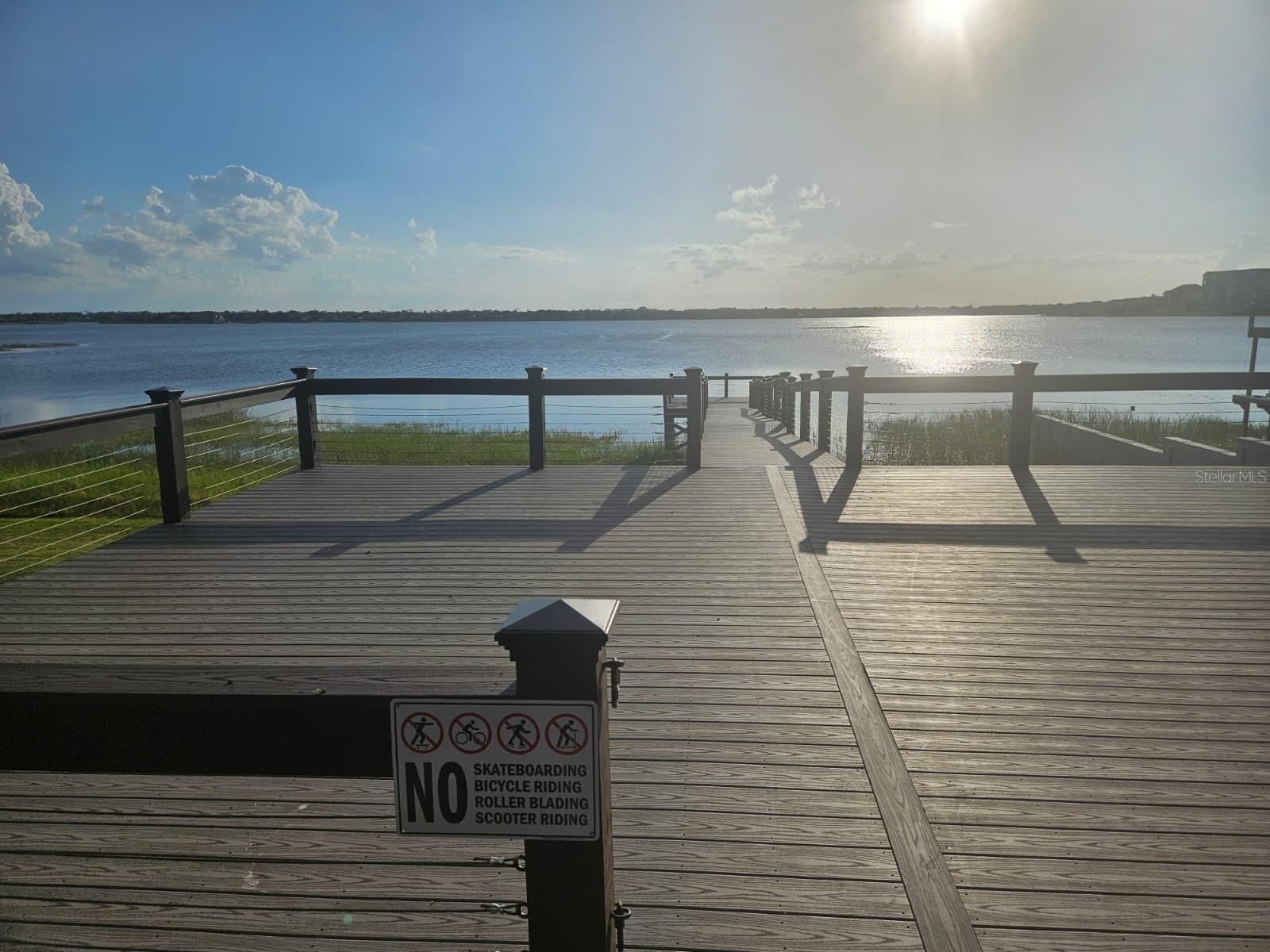 SANDLAKE PRIVATE RESIDENCES - Residential Lease