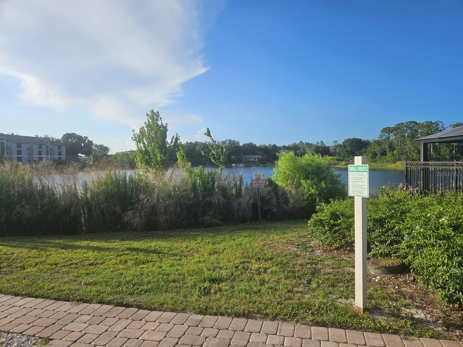 SANDLAKE PRIVATE RESIDENCES - Residential Lease