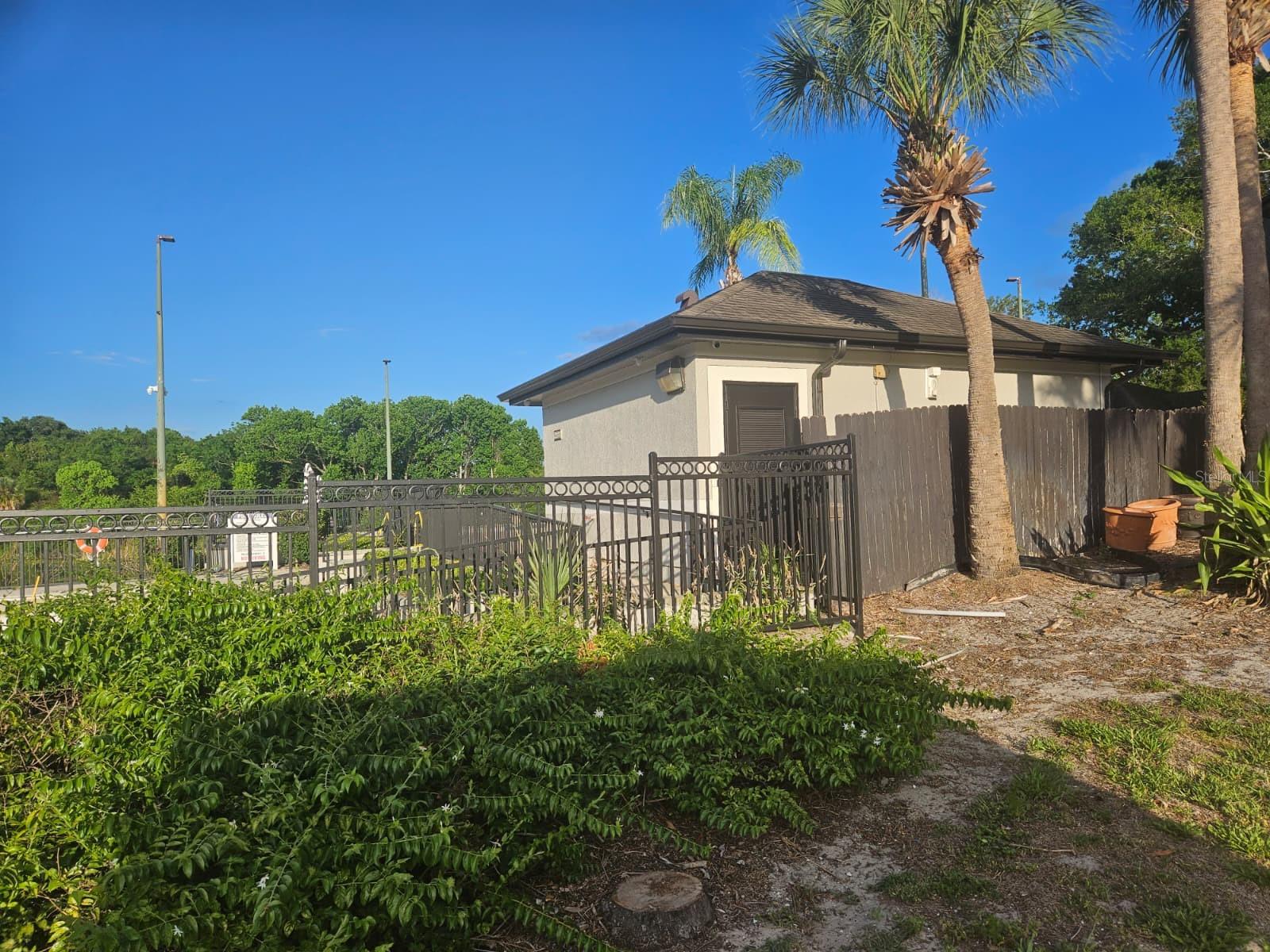 SANDLAKE PRIVATE RESIDENCES - Residential Lease