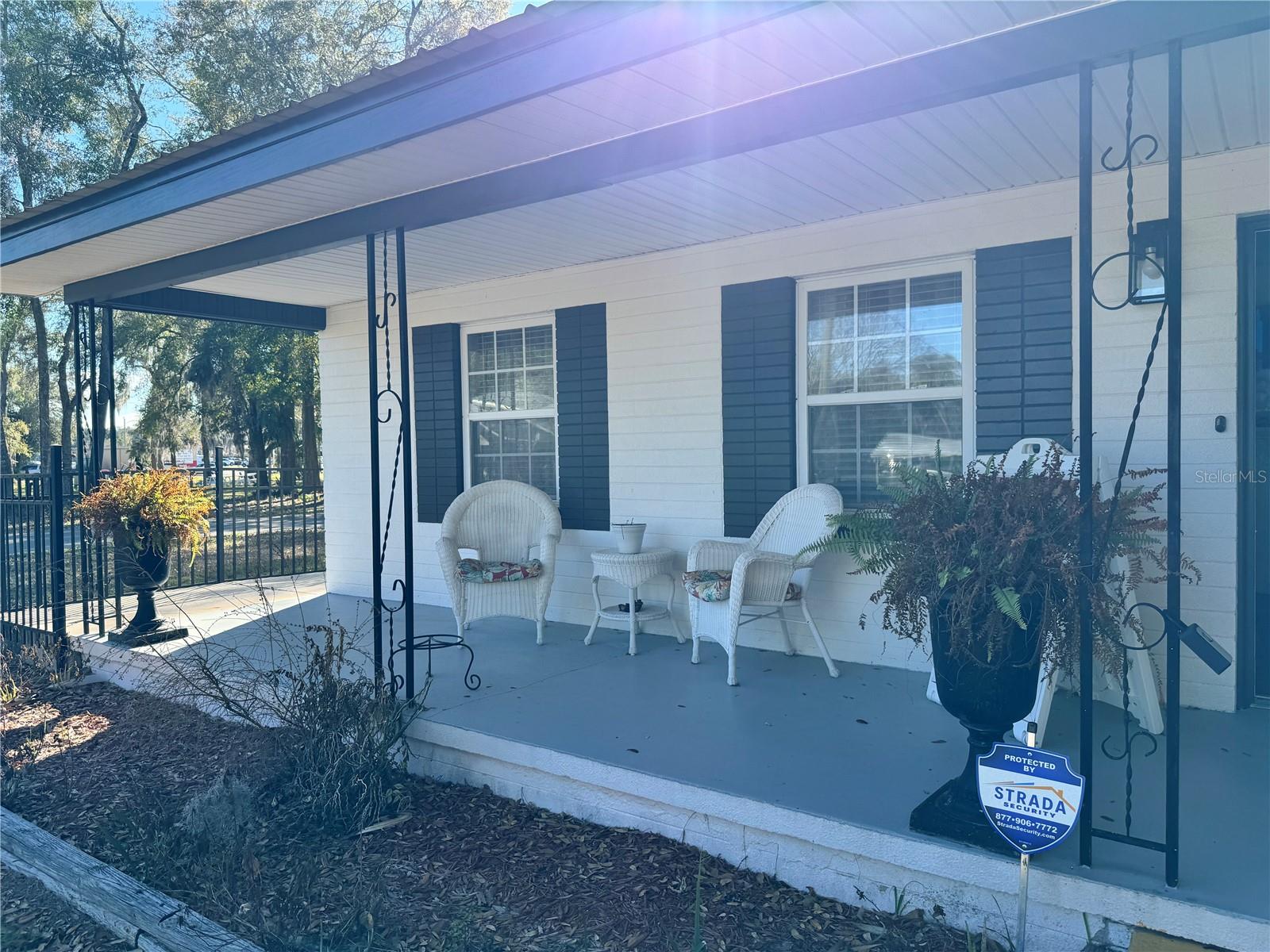 CHIEFLAND - Commercial Sale