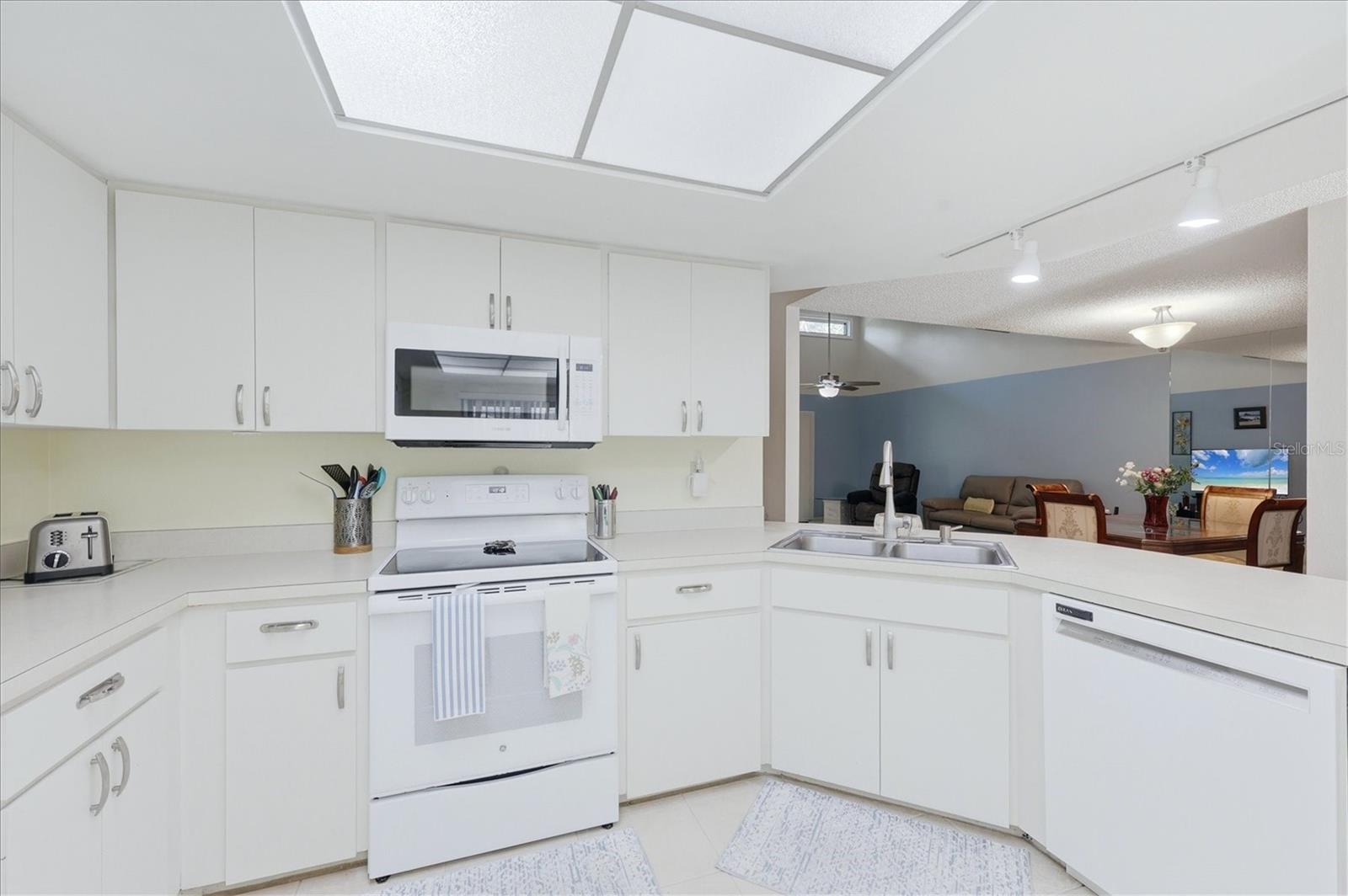 TALLYWOOD PH 1 & 2 - Residential