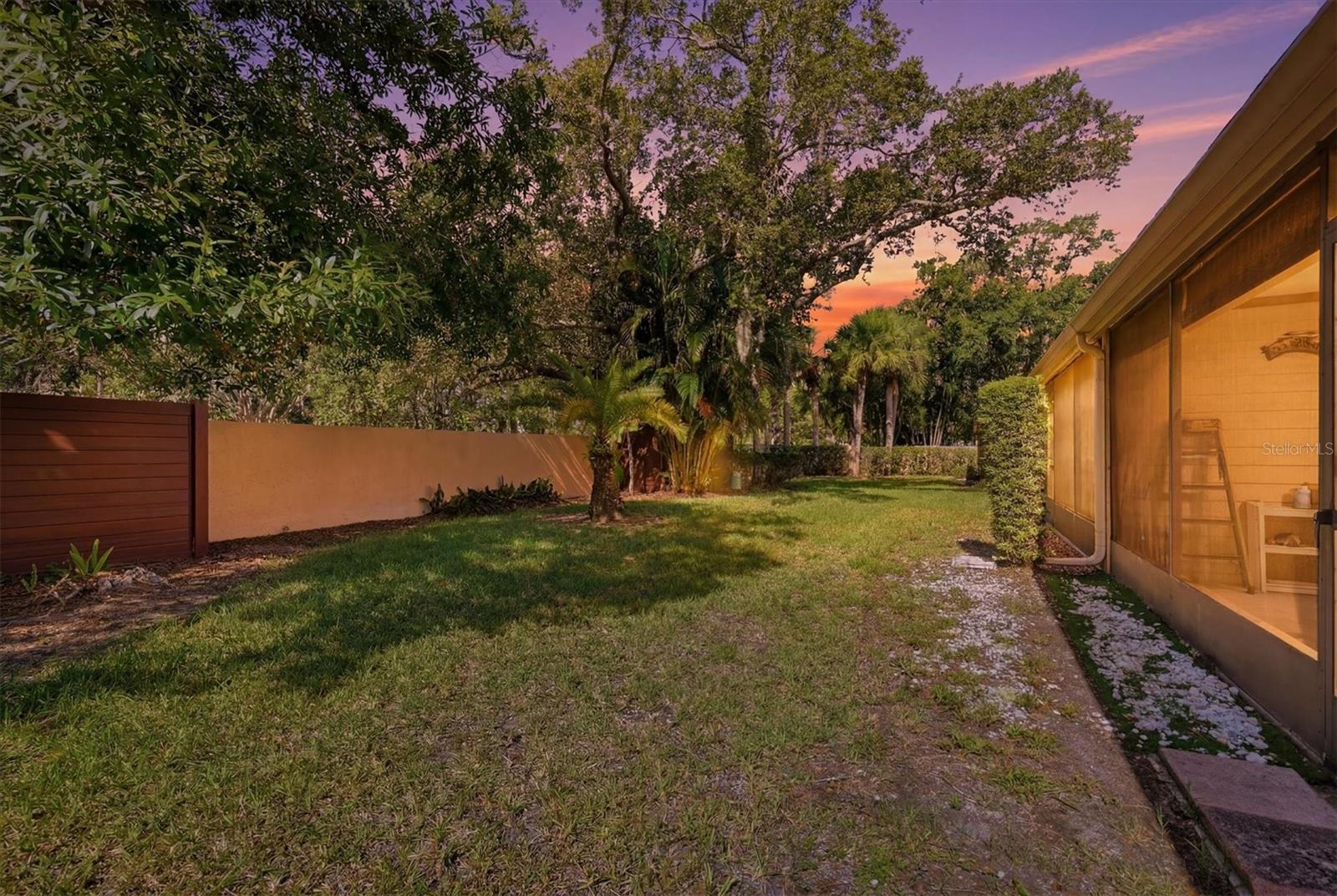 TALLYWOOD PH 1 & 2 - Residential