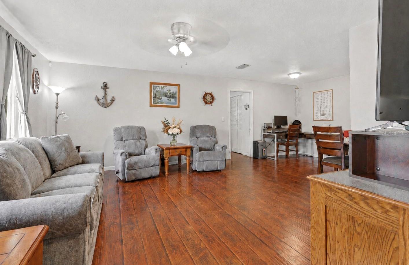 SUNSHINE ESTATES - Residential