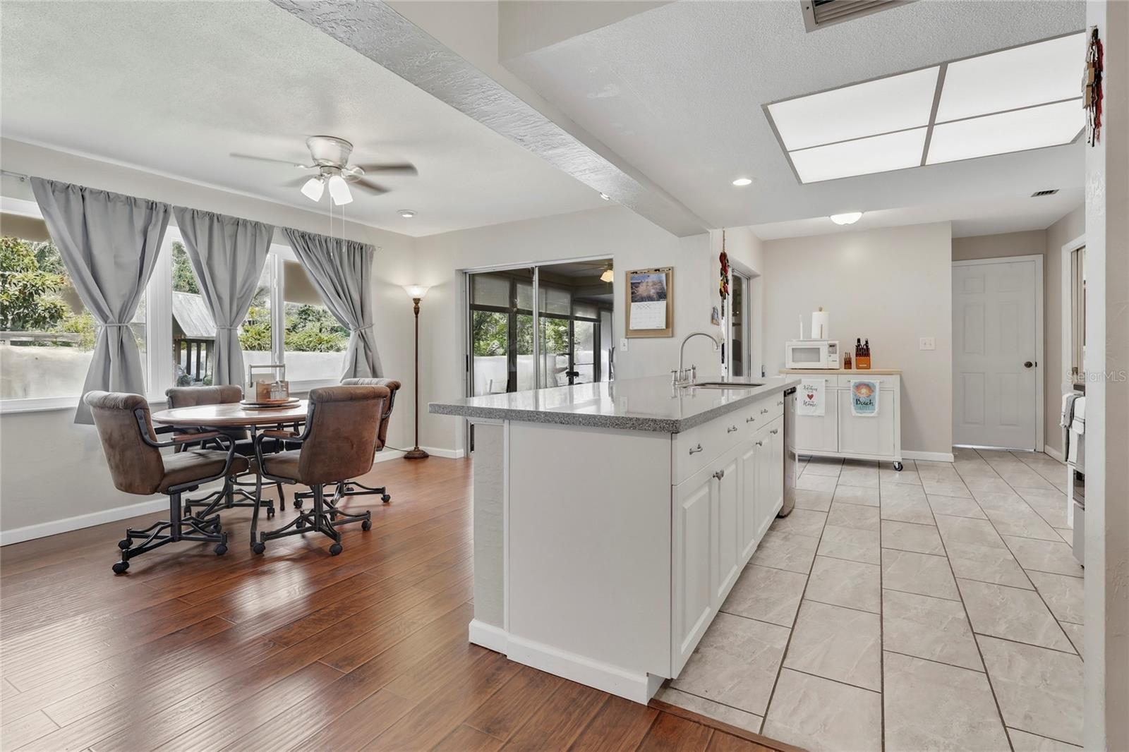SUNSHINE ESTATES - Residential
