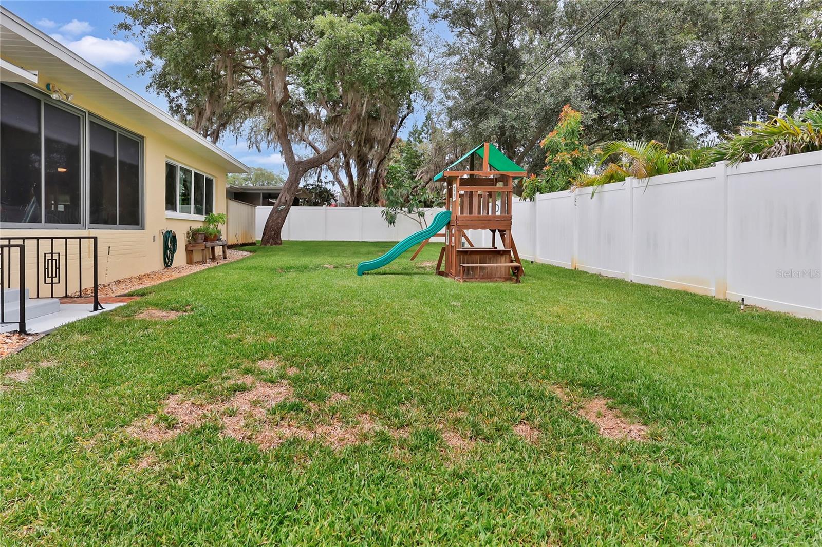 SUNSHINE ESTATES - Residential
