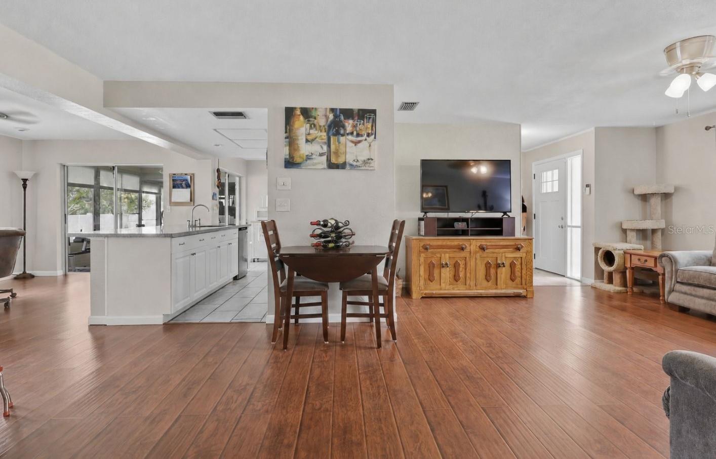 SUNSHINE ESTATES - Residential