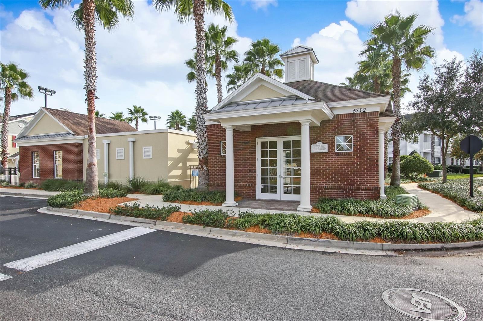 WORTHINGTON OAKS/OAKLEAF - Residential