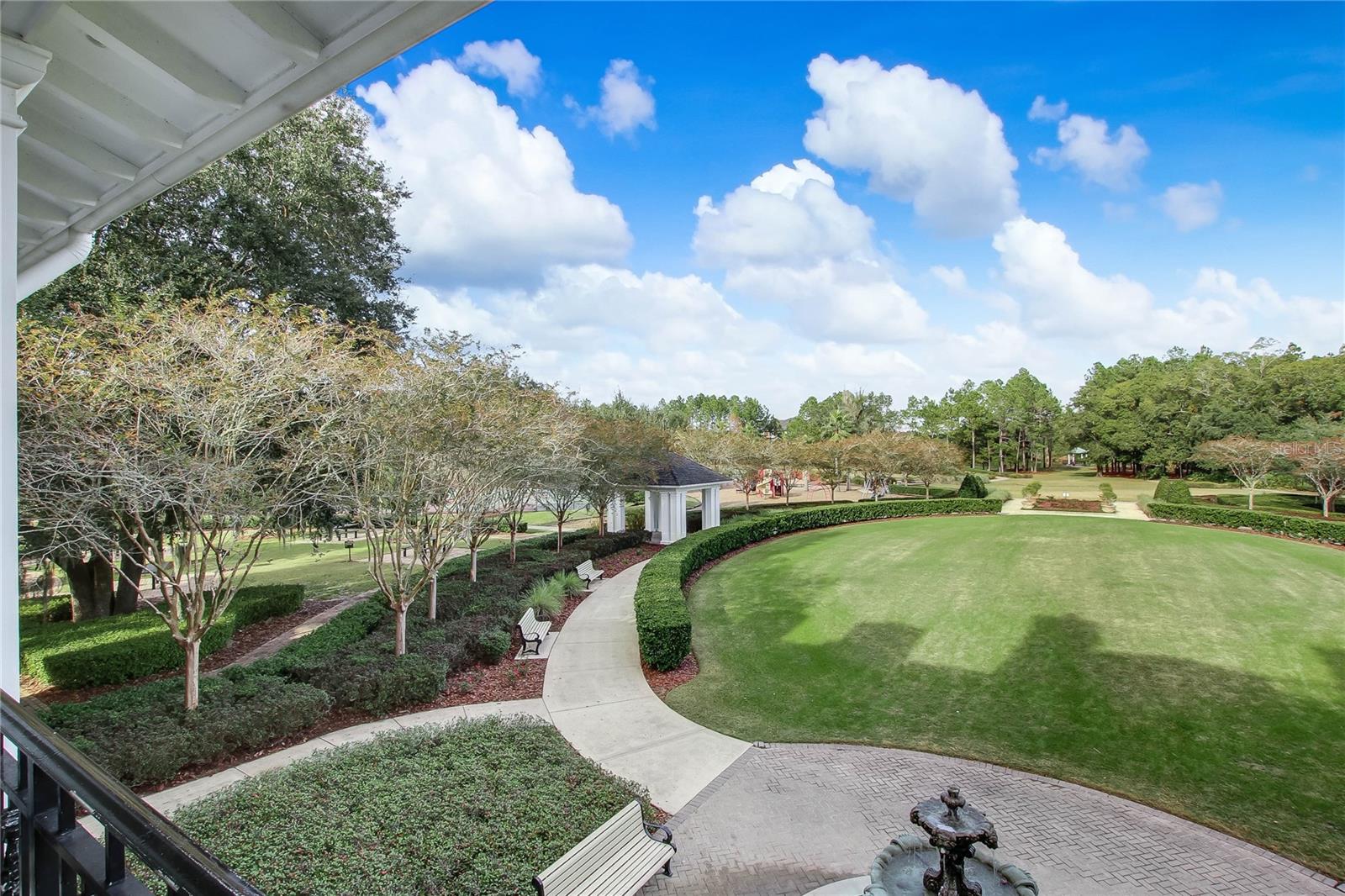WORTHINGTON OAKS/OAKLEAF - Residential