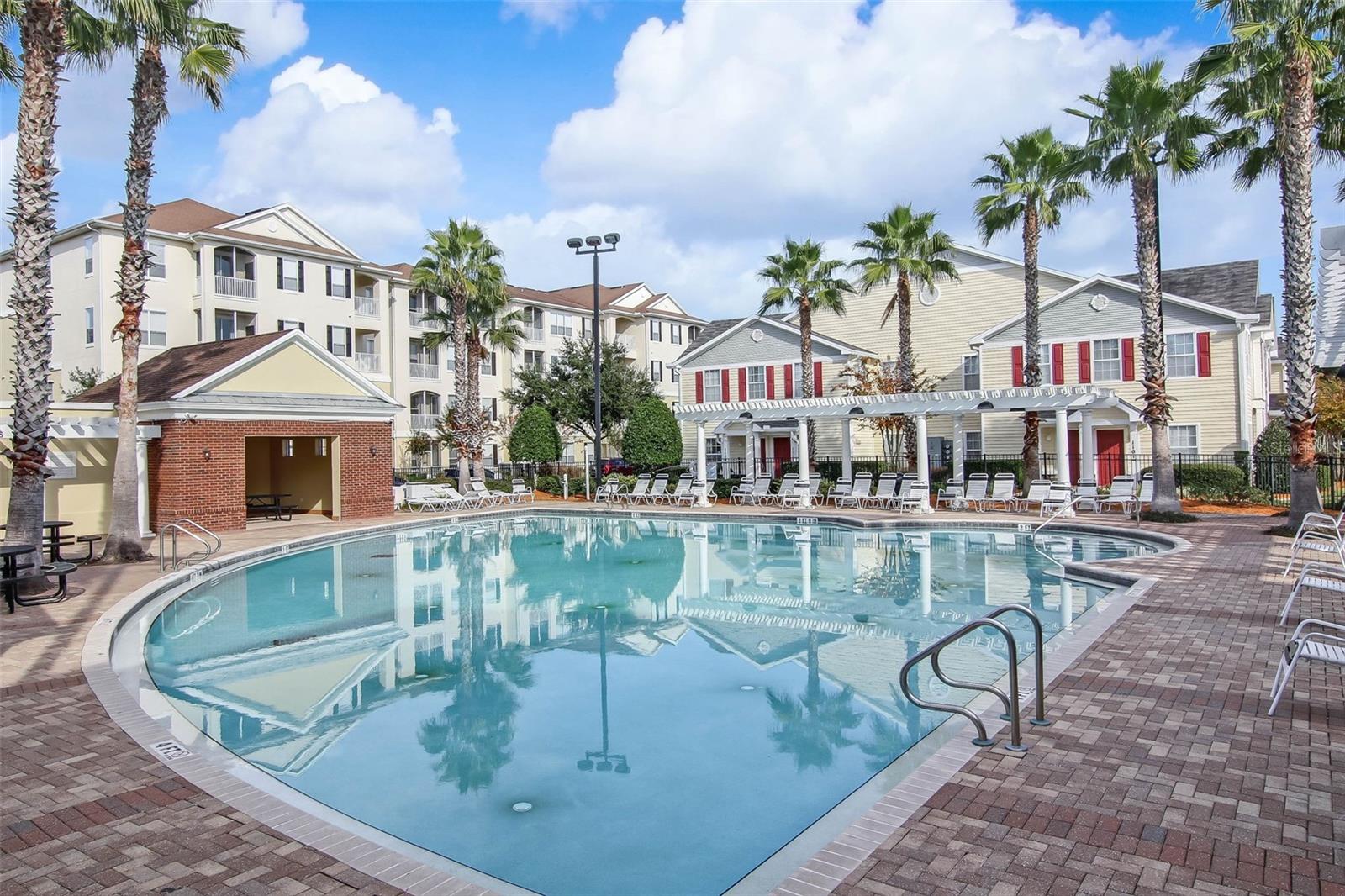 WORTHINGTON OAKS/OAKLEAF - Residential