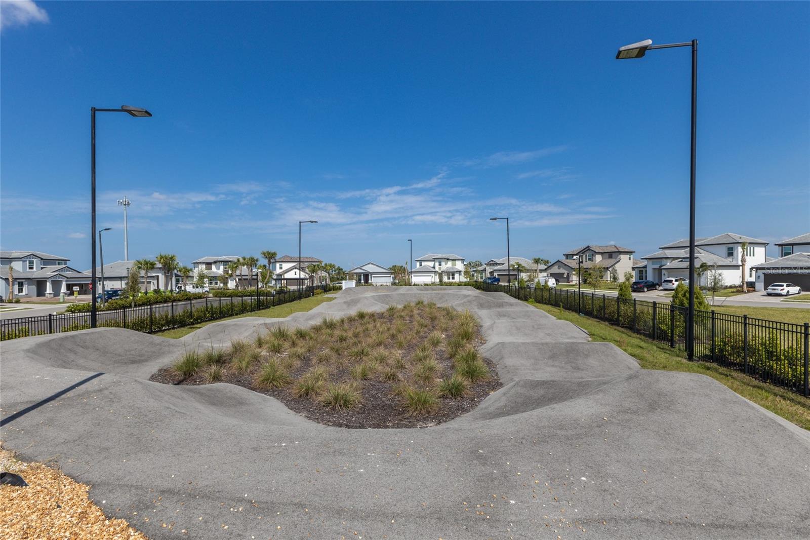 SWEETWATER AT LAKEWOOD RANCH PH I & II - Residential