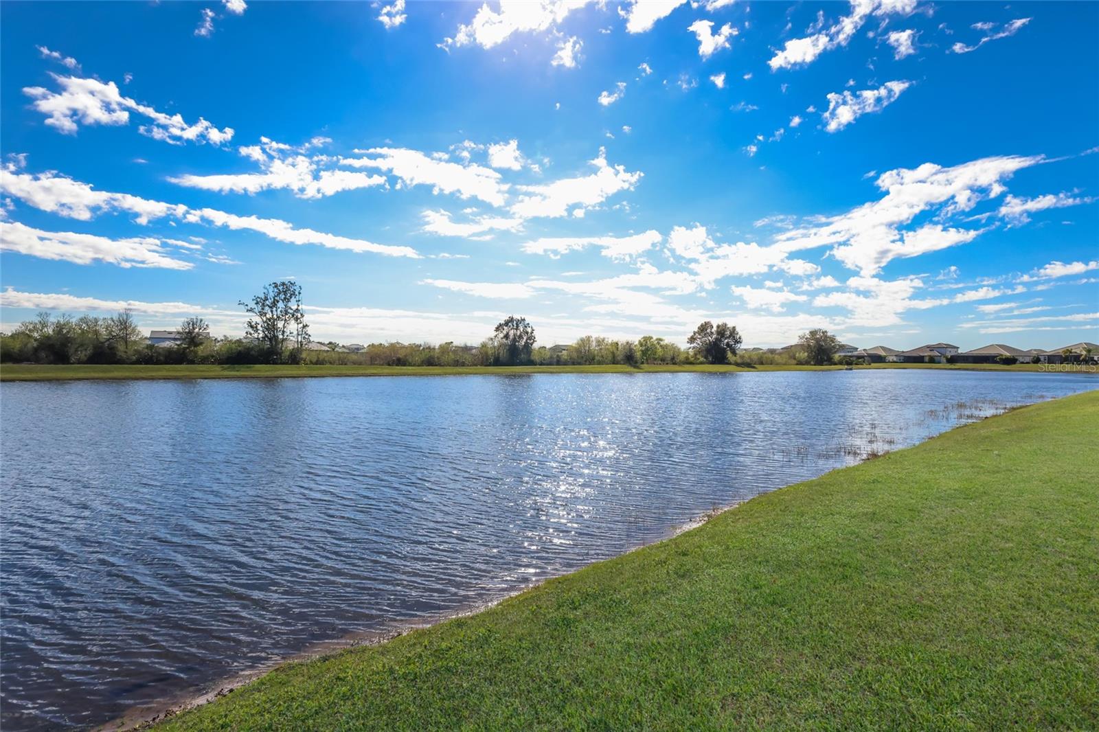 SWEETWATER AT LAKEWOOD RANCH PH I & II - Residential