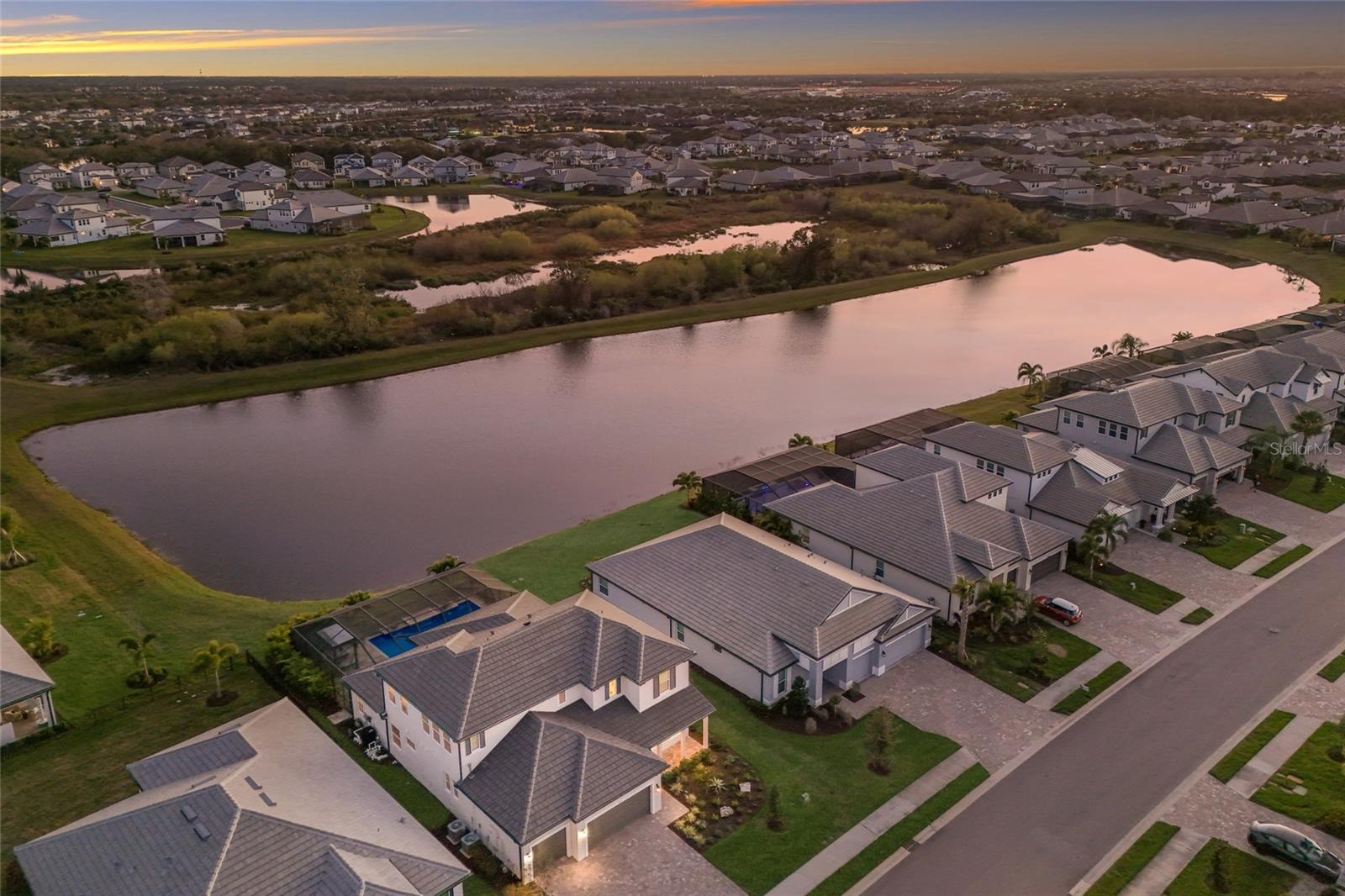SWEETWATER AT LAKEWOOD RANCH PH I & II - Residential