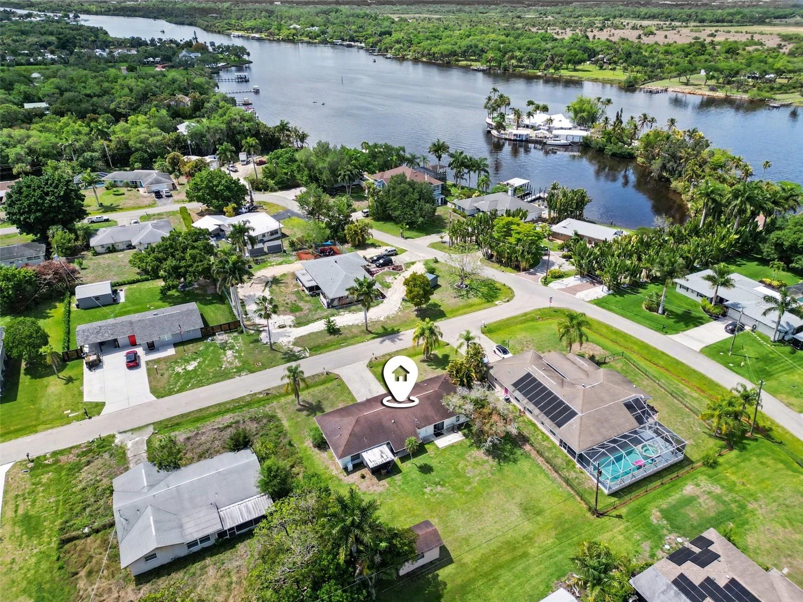 PARADISE SHORES - Residential Income