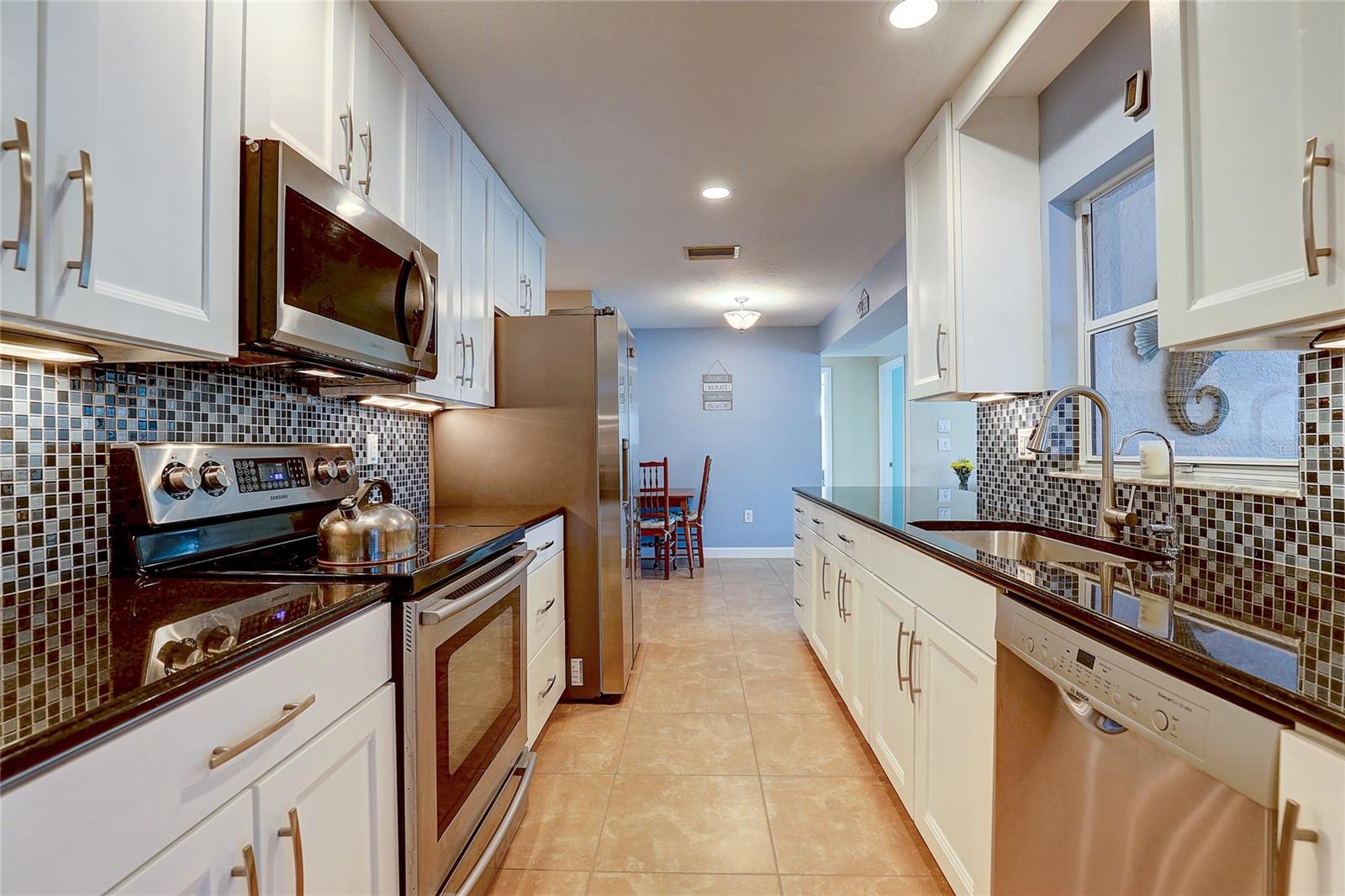 GULF GATE EAST - Residential