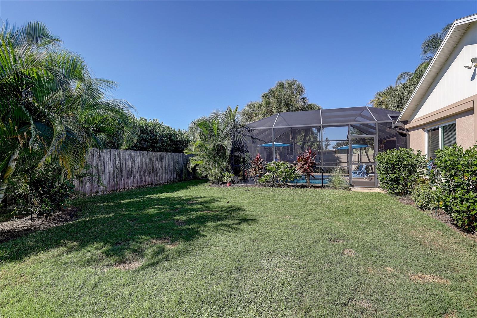 GULF GATE EAST - Residential