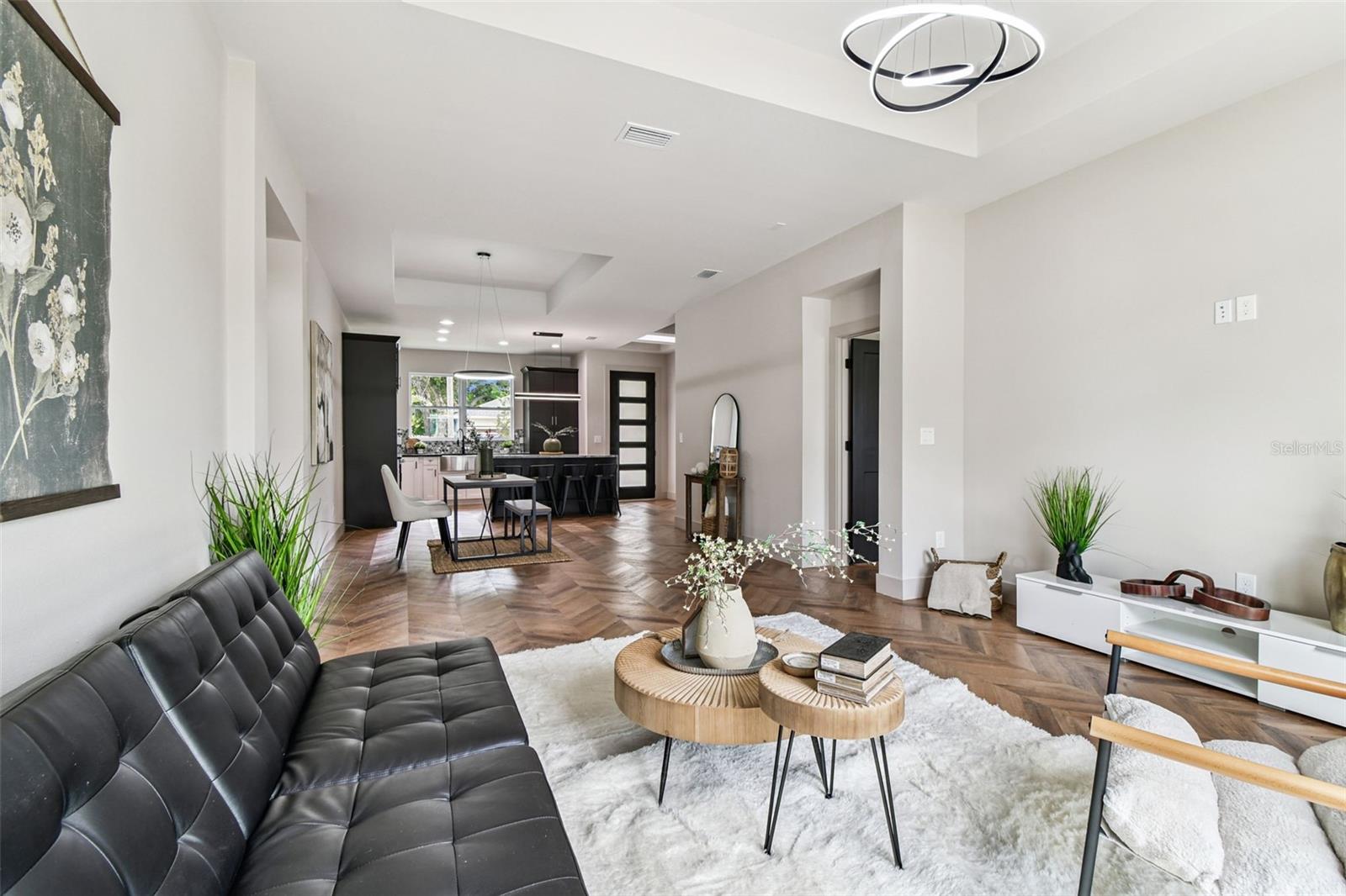 LAKE VIEW HEIGHTS - Residential