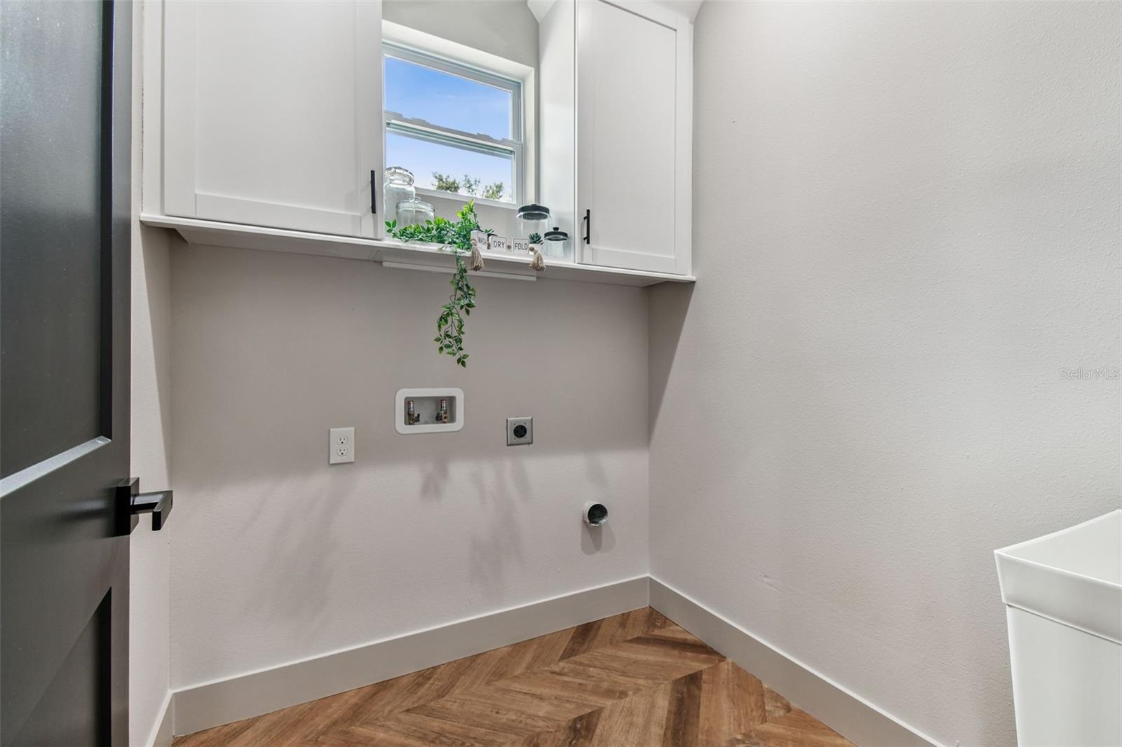 LAKE VIEW HEIGHTS - Residential