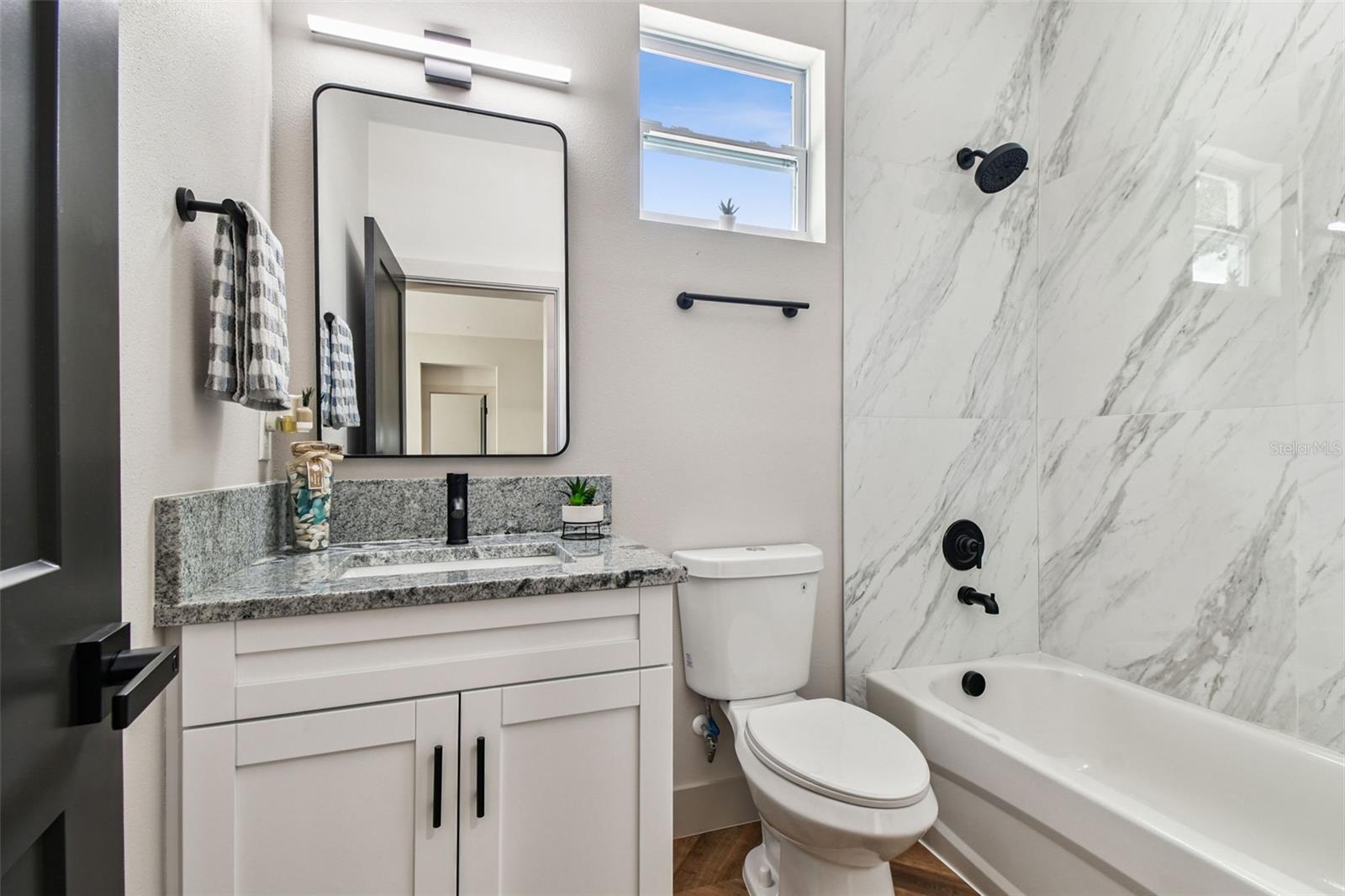 LAKE VIEW HEIGHTS - Residential