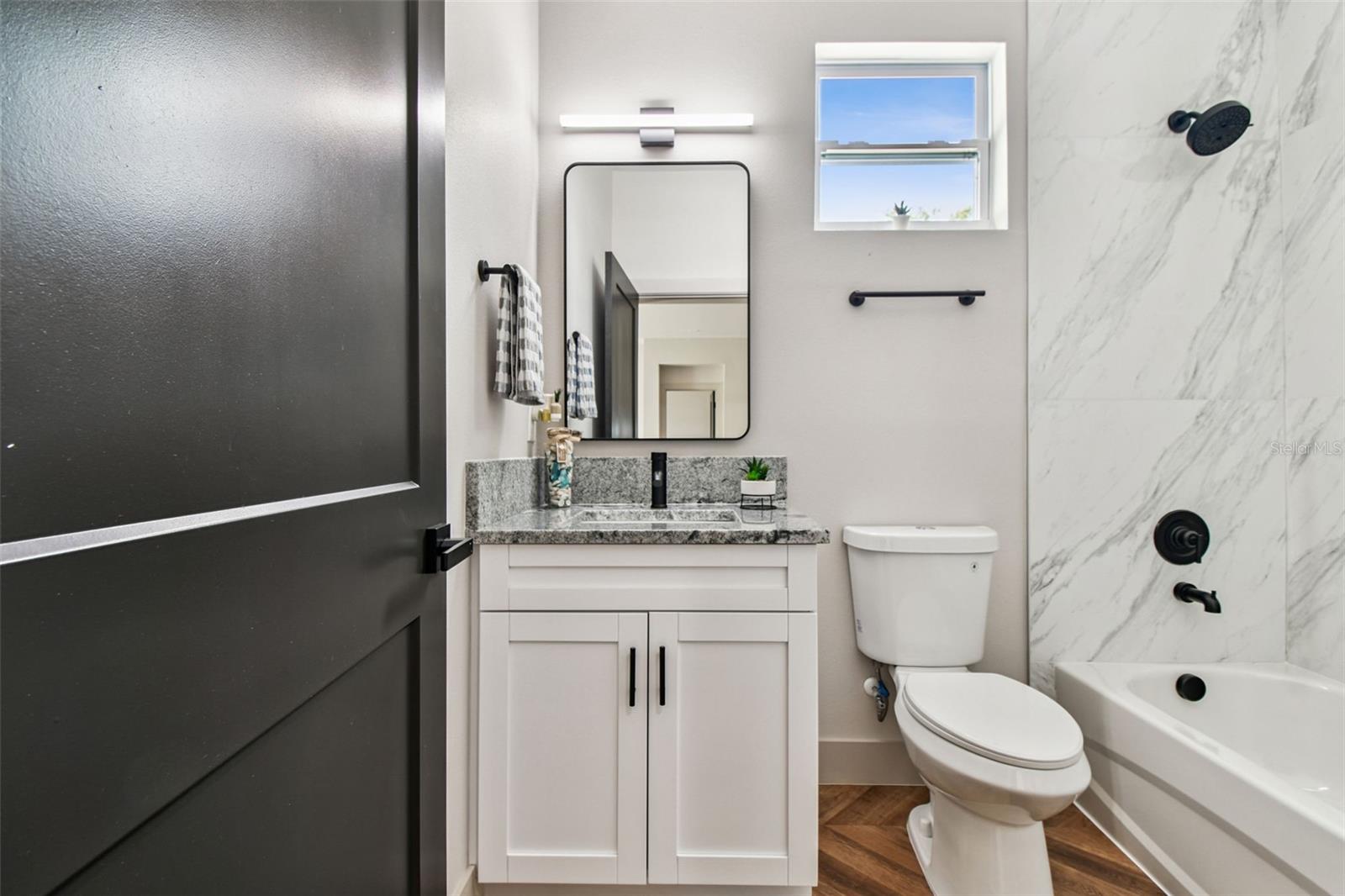 LAKE VIEW HEIGHTS - Residential