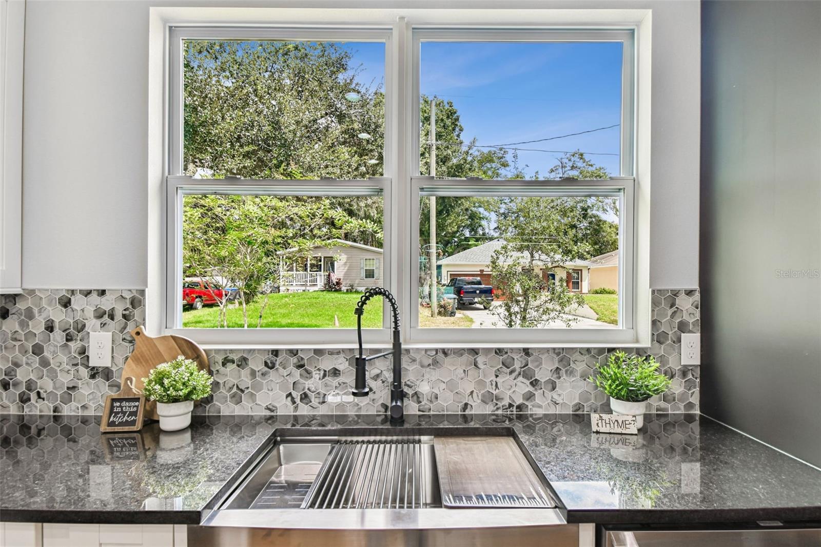 LAKE VIEW HEIGHTS - Residential