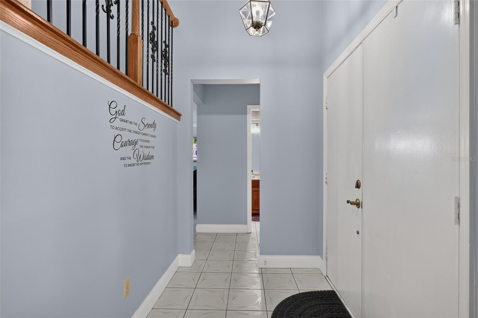 COUNTRY LANE - Residential