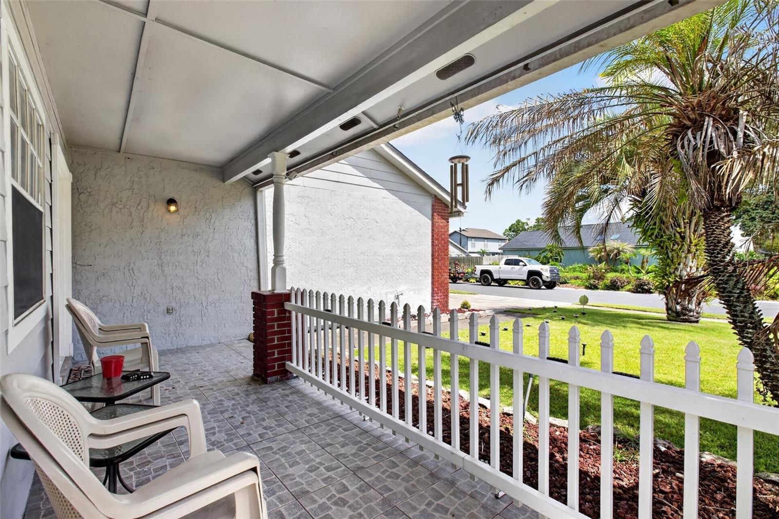 COUNTRY LANE - Residential