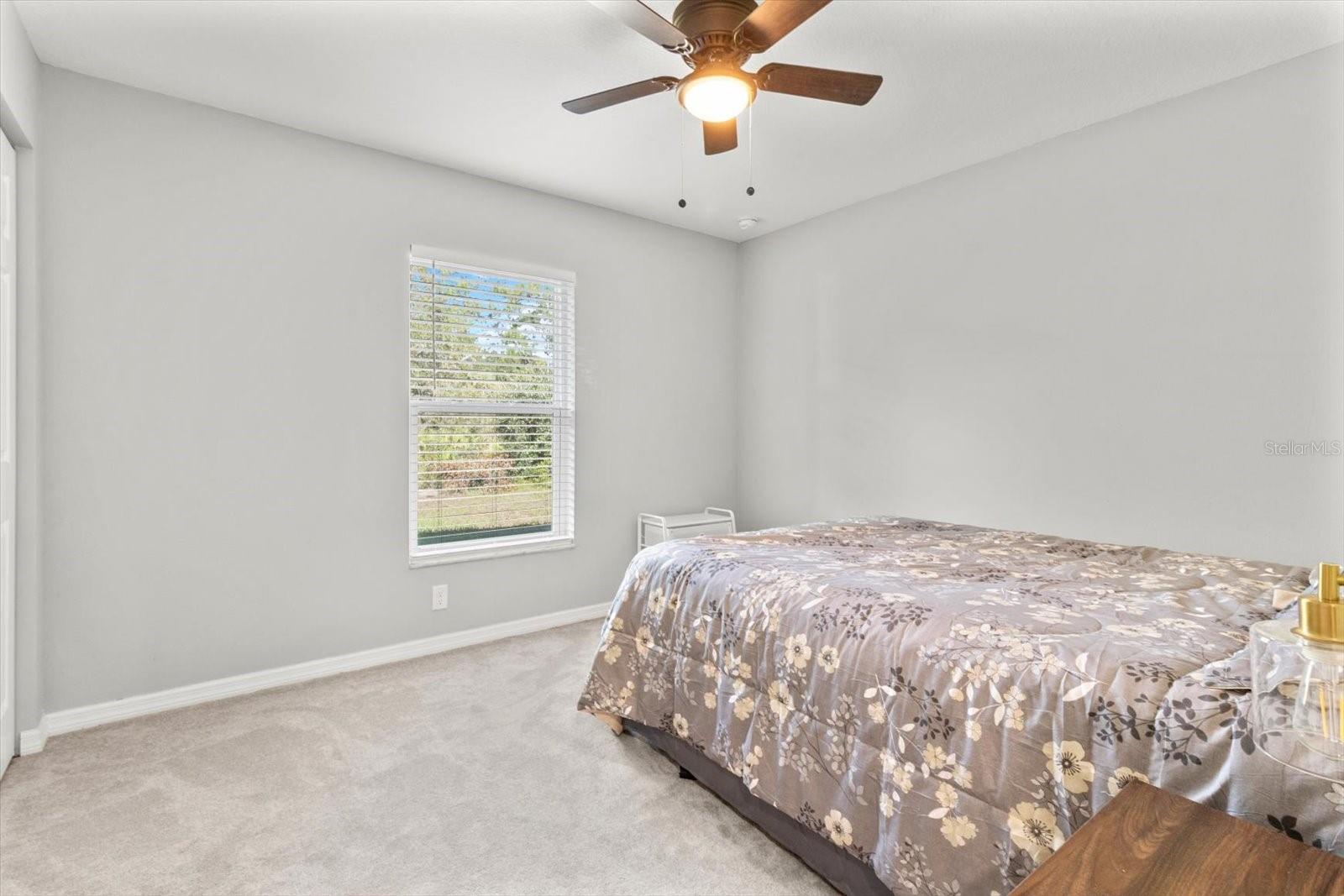 CRYSTAL MANOR UNIT 02 - Residential