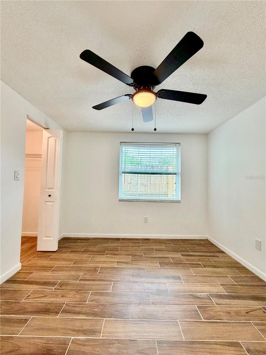 SEVEN SPGS HOMES - Residential Lease