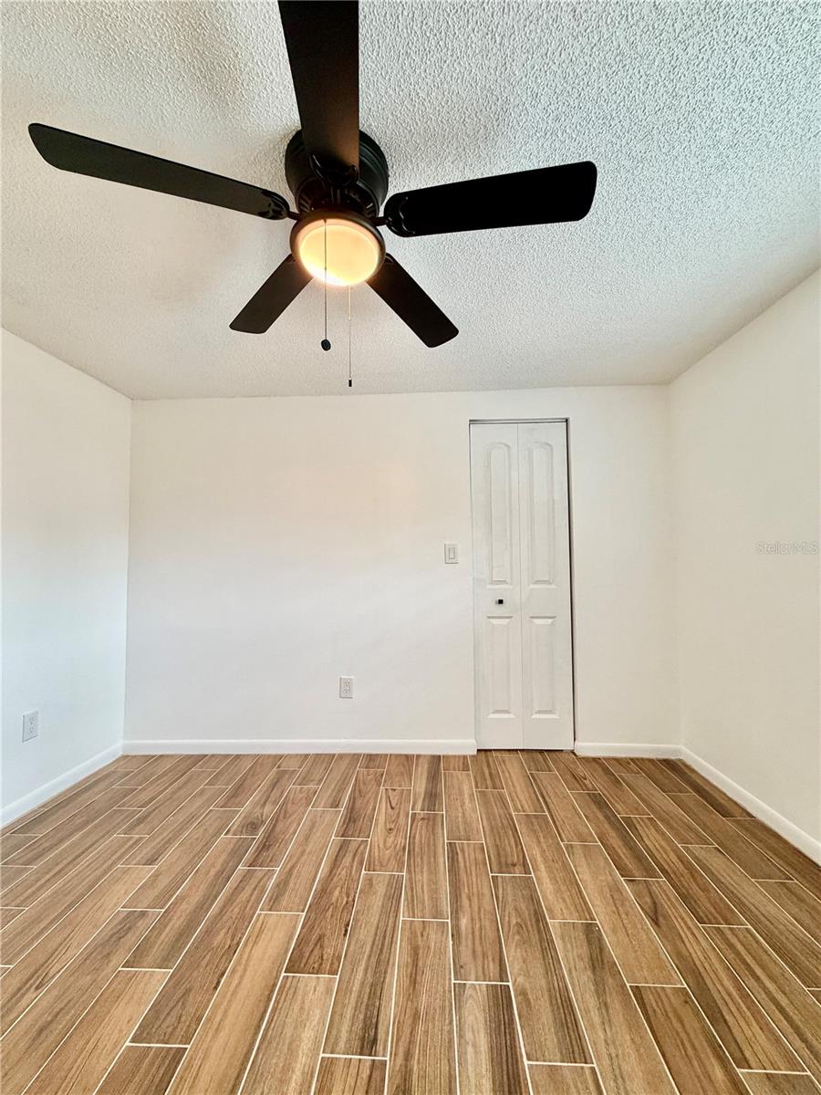 SEVEN SPGS HOMES - Residential Lease