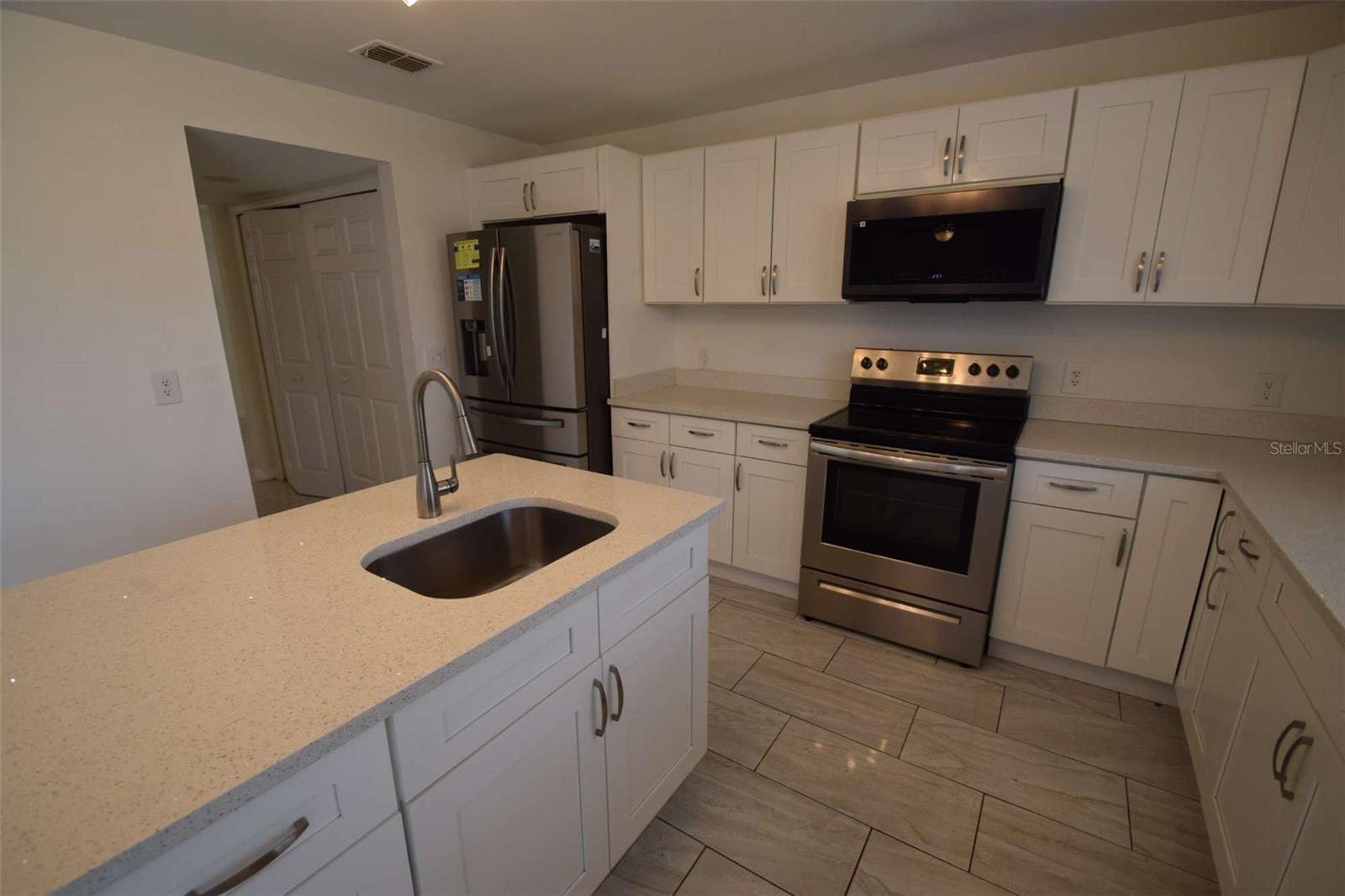 SPANISH OAKS - Residential Lease
