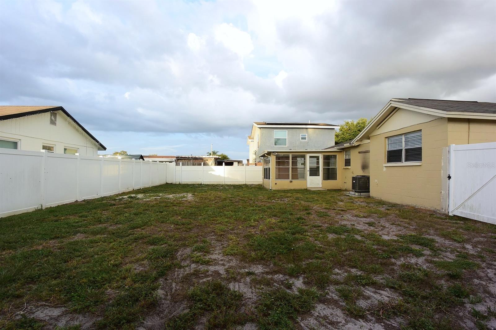 TOWNN COUNTRY PARK UNIT 63 - Residential