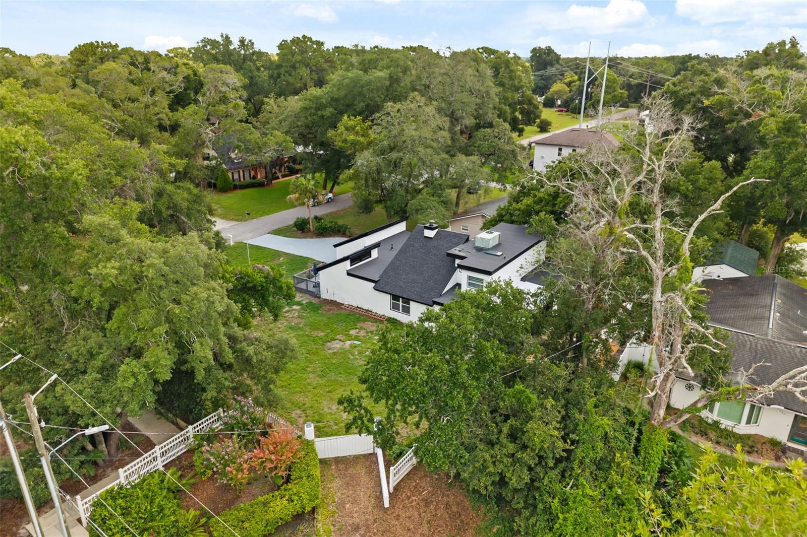 WEST ALTAMONTE HEIGHTS SEC 3 - Residential