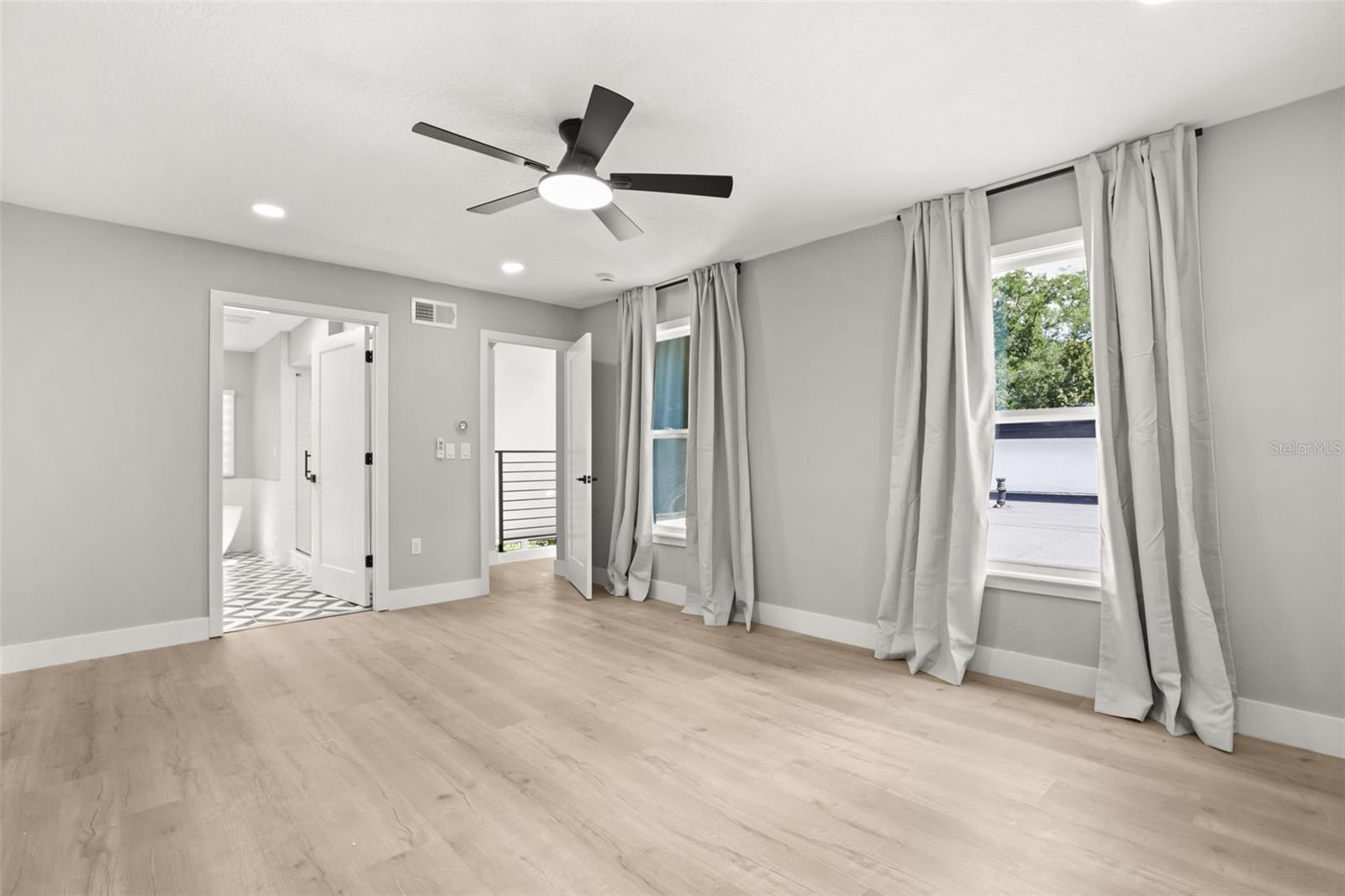 WEST ALTAMONTE HEIGHTS SEC 3 - Residential