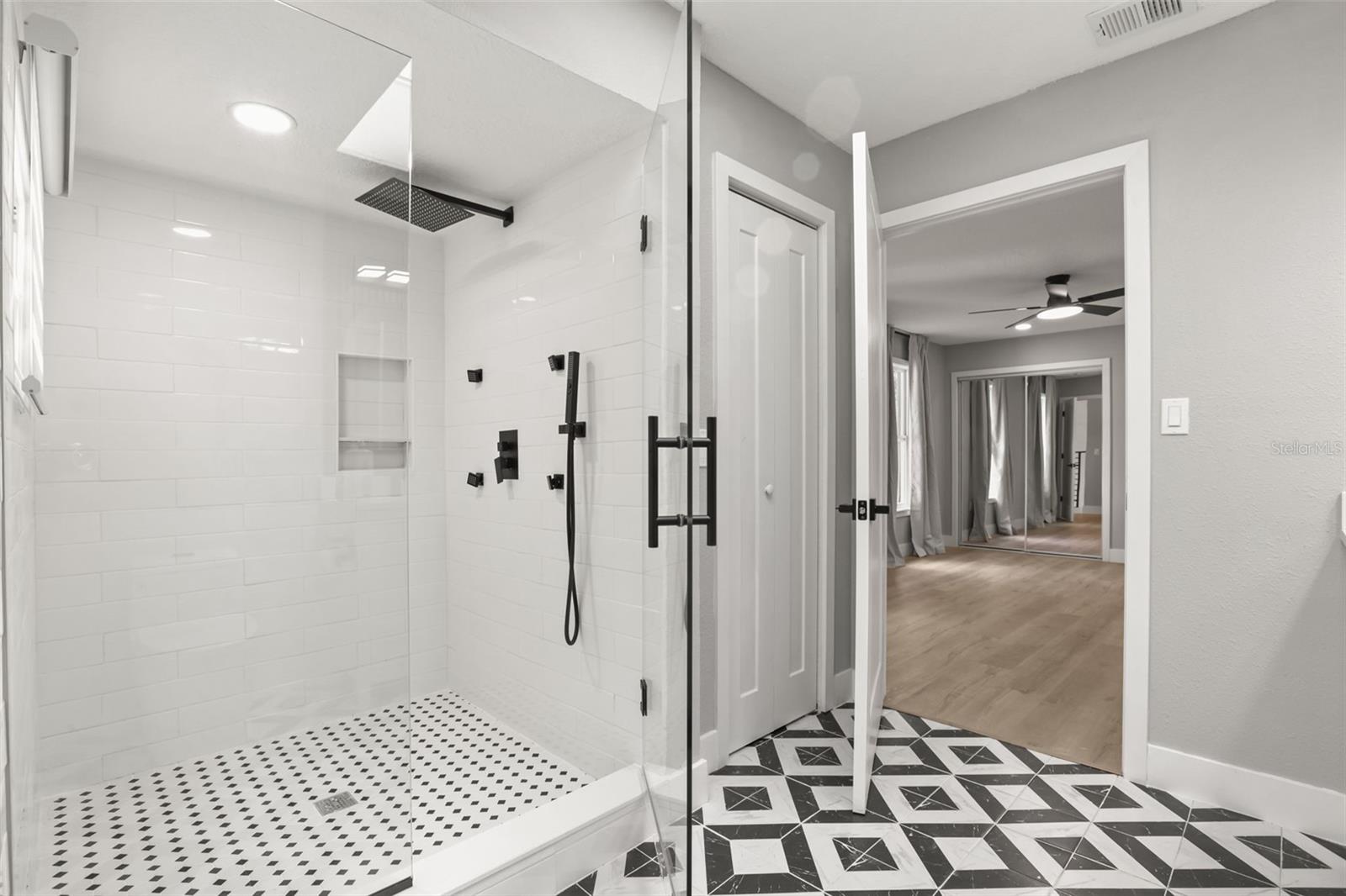 WEST ALTAMONTE HEIGHTS SEC 3 - Residential